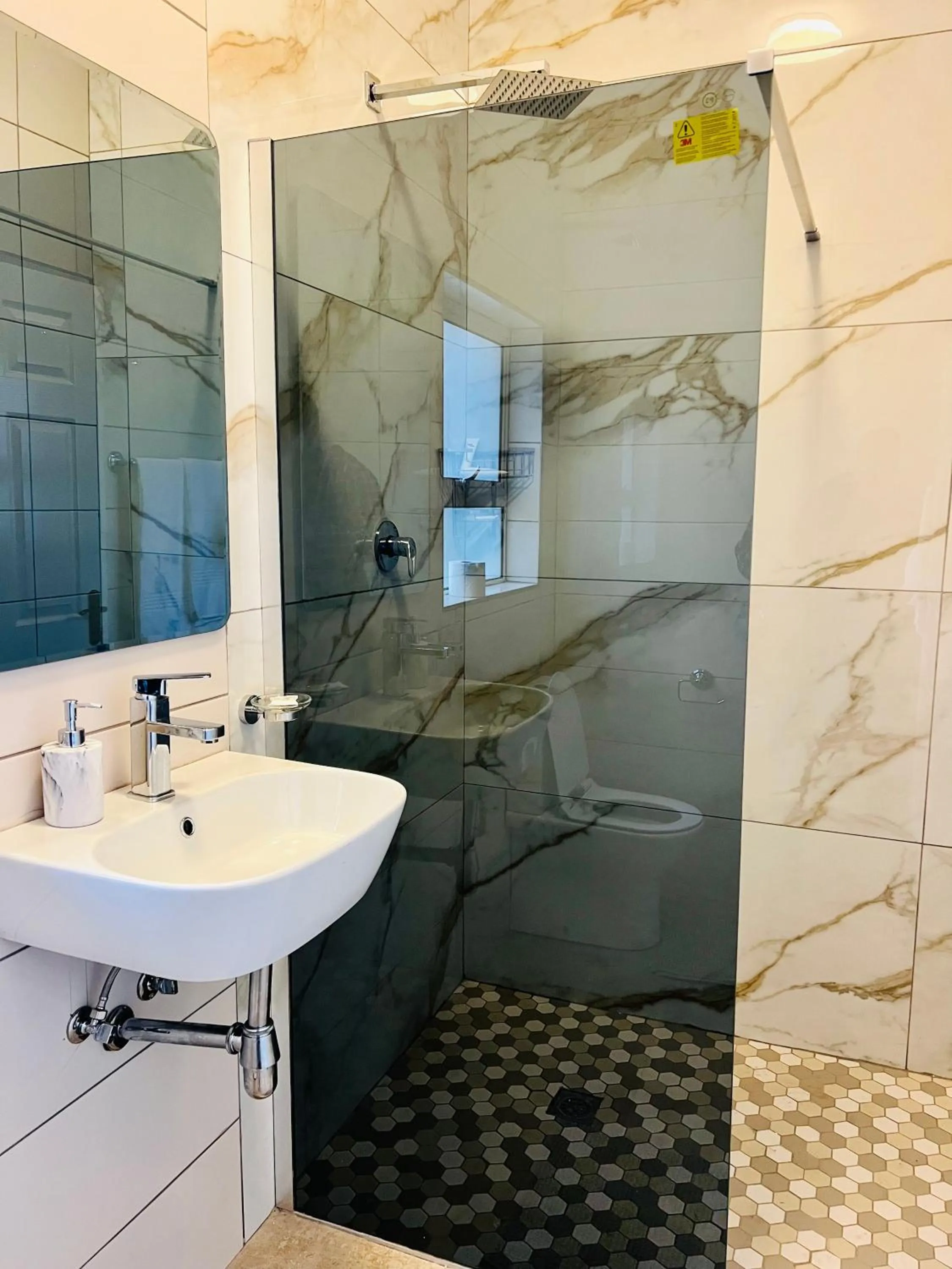 435 on vale boutique Villa