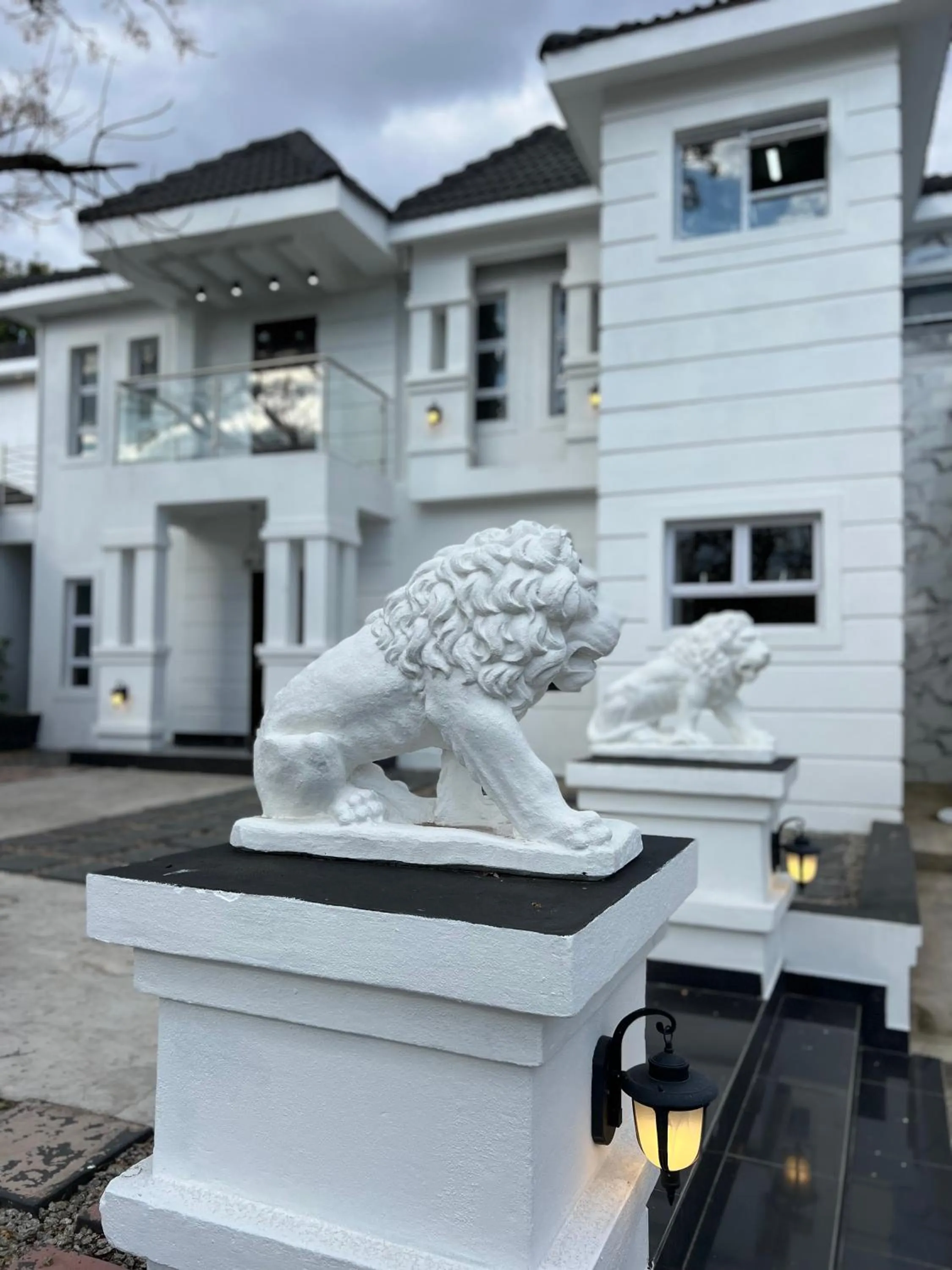 435 on vale boutique Villa