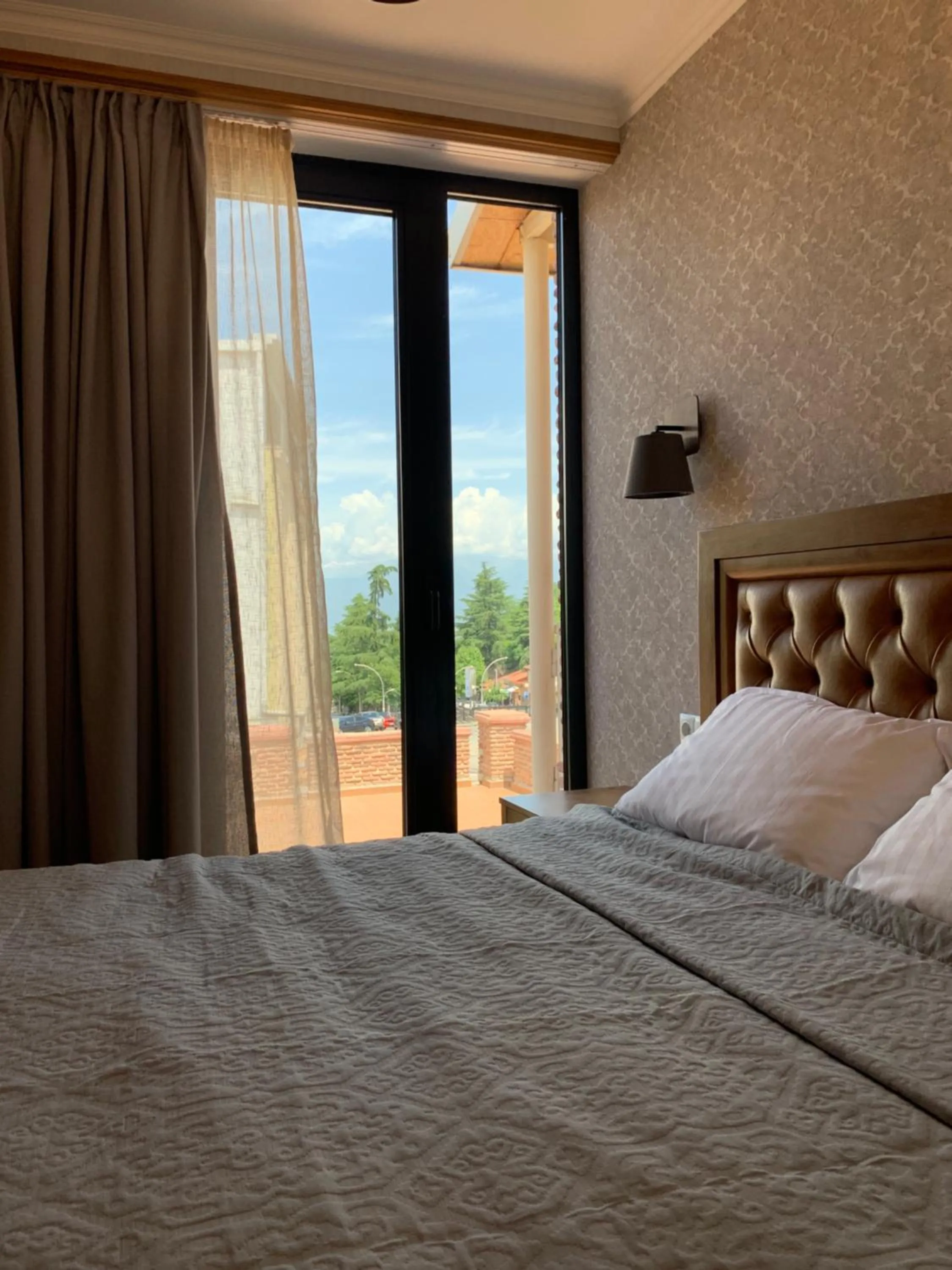 Bedroom, Bed in VinoOdor - ვინოოდორ