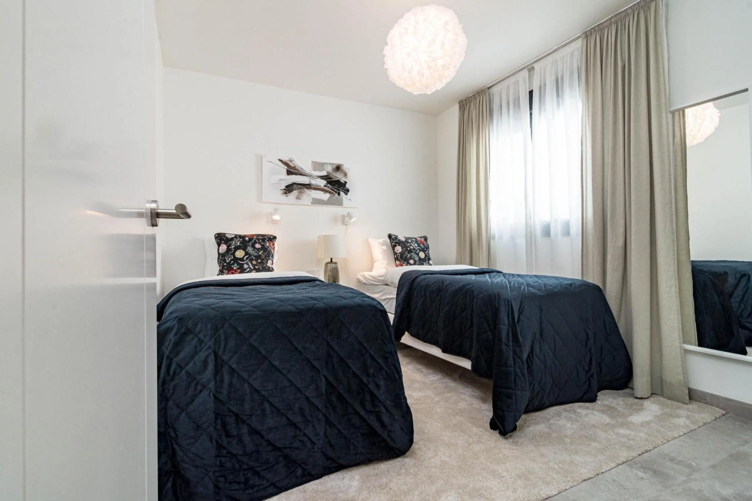 Bed in INF26H- Comfortable and spacious city apartment