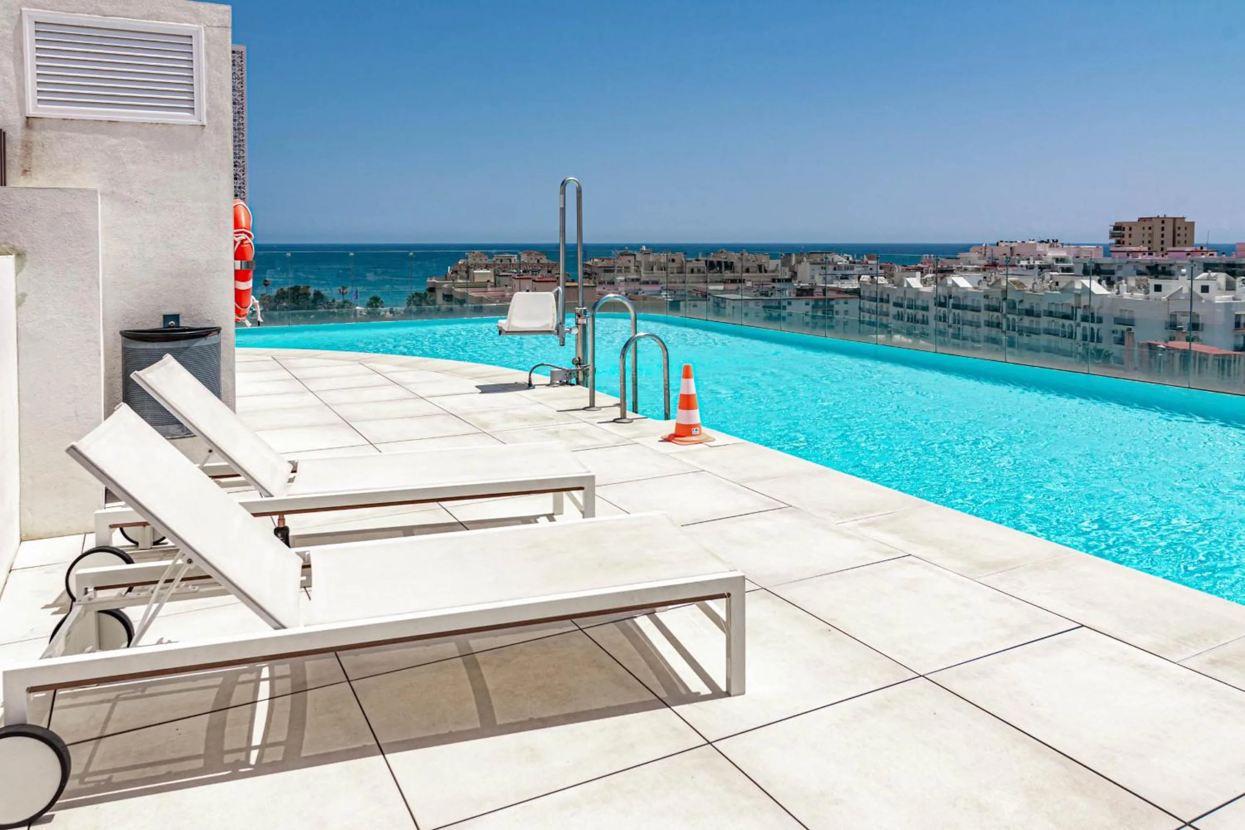 Swimming pool in INF26H- Comfortable and spacious city apartment