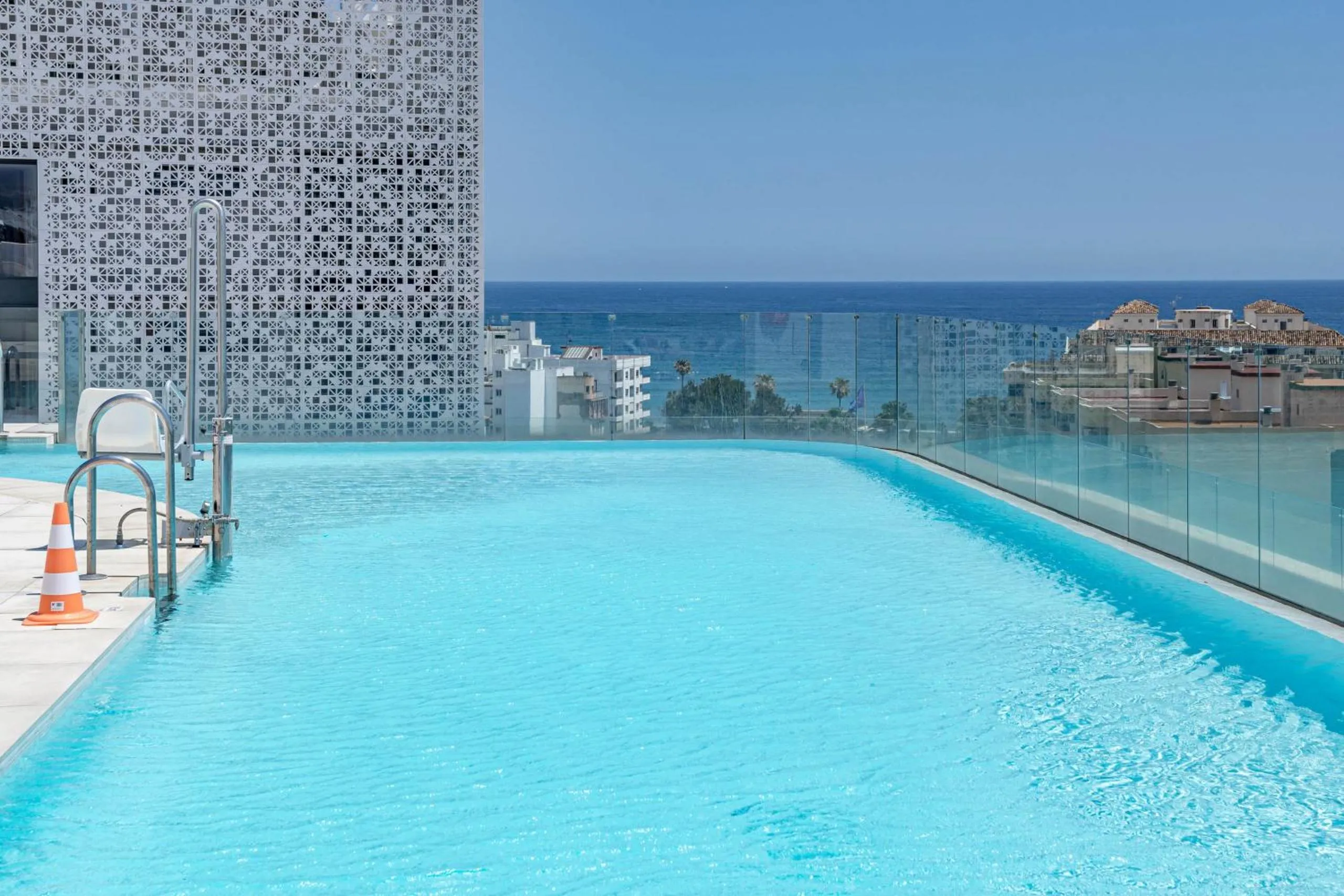 Swimming pool in INF26H- Comfortable and spacious city apartment