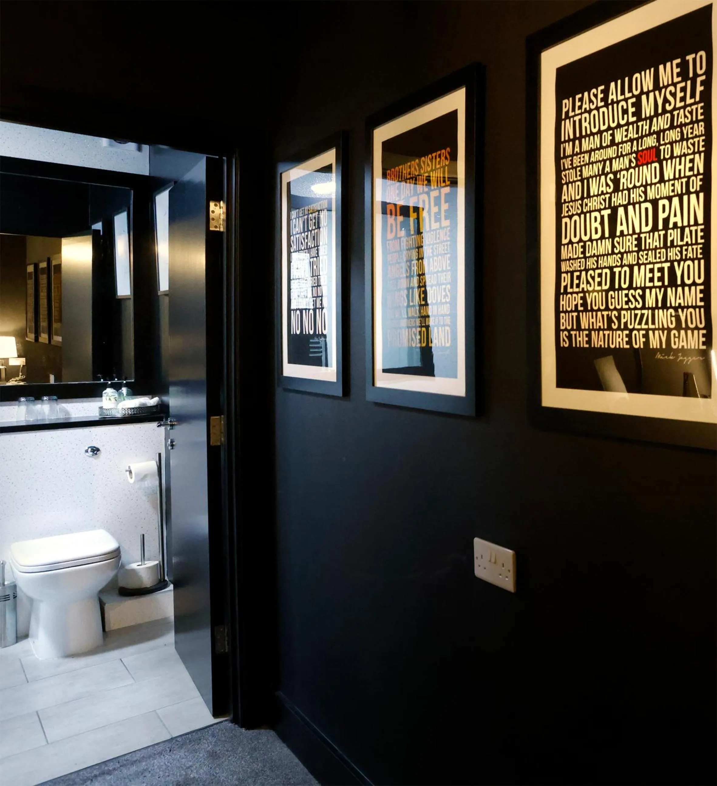 The Sea Lounge Accomodation