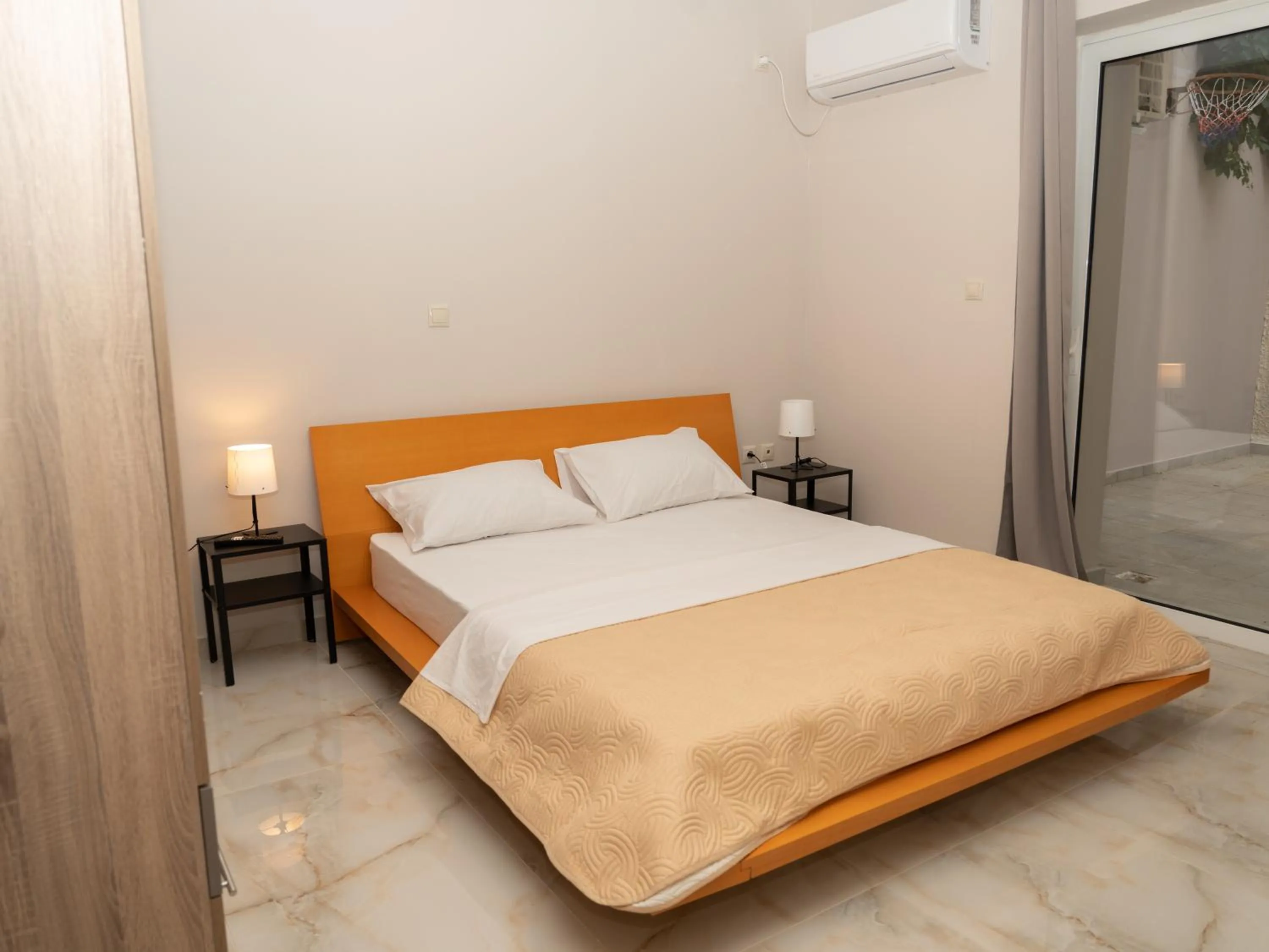 Bed in ALLAGIANNIS GROUP APARTMENTS