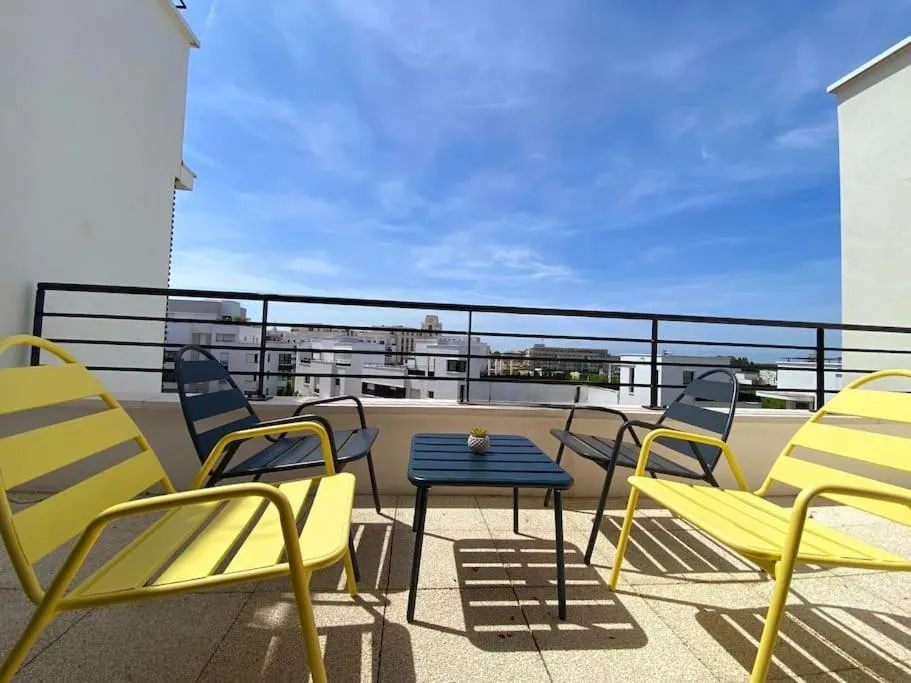 View (from property/room) in Suite Riviera - Vue Disneyland