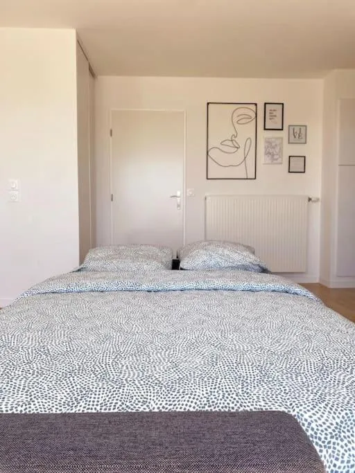 Bed in Suite Riviera - Vue Disneyland