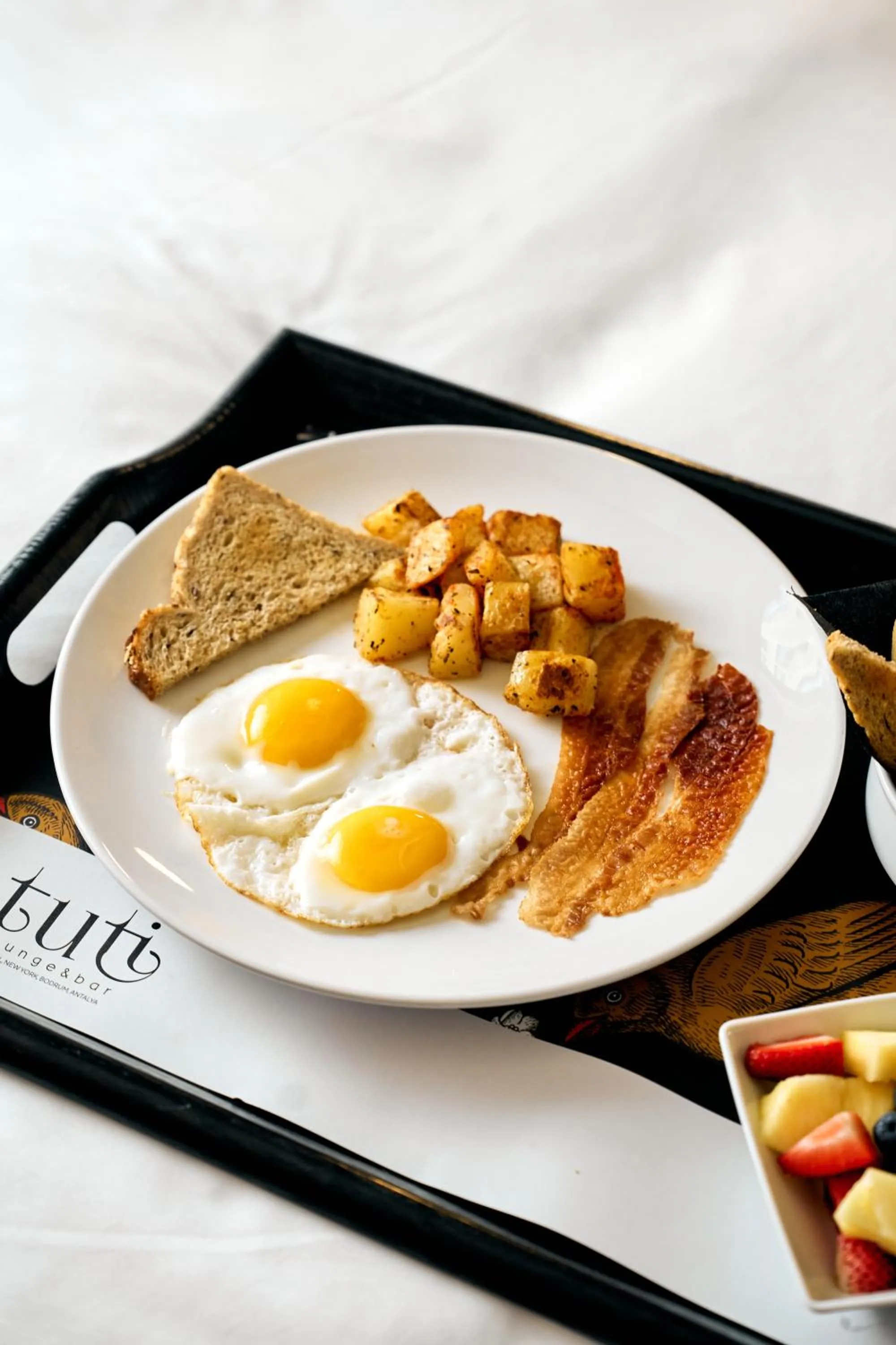 Food in The Marmara Park Avenue