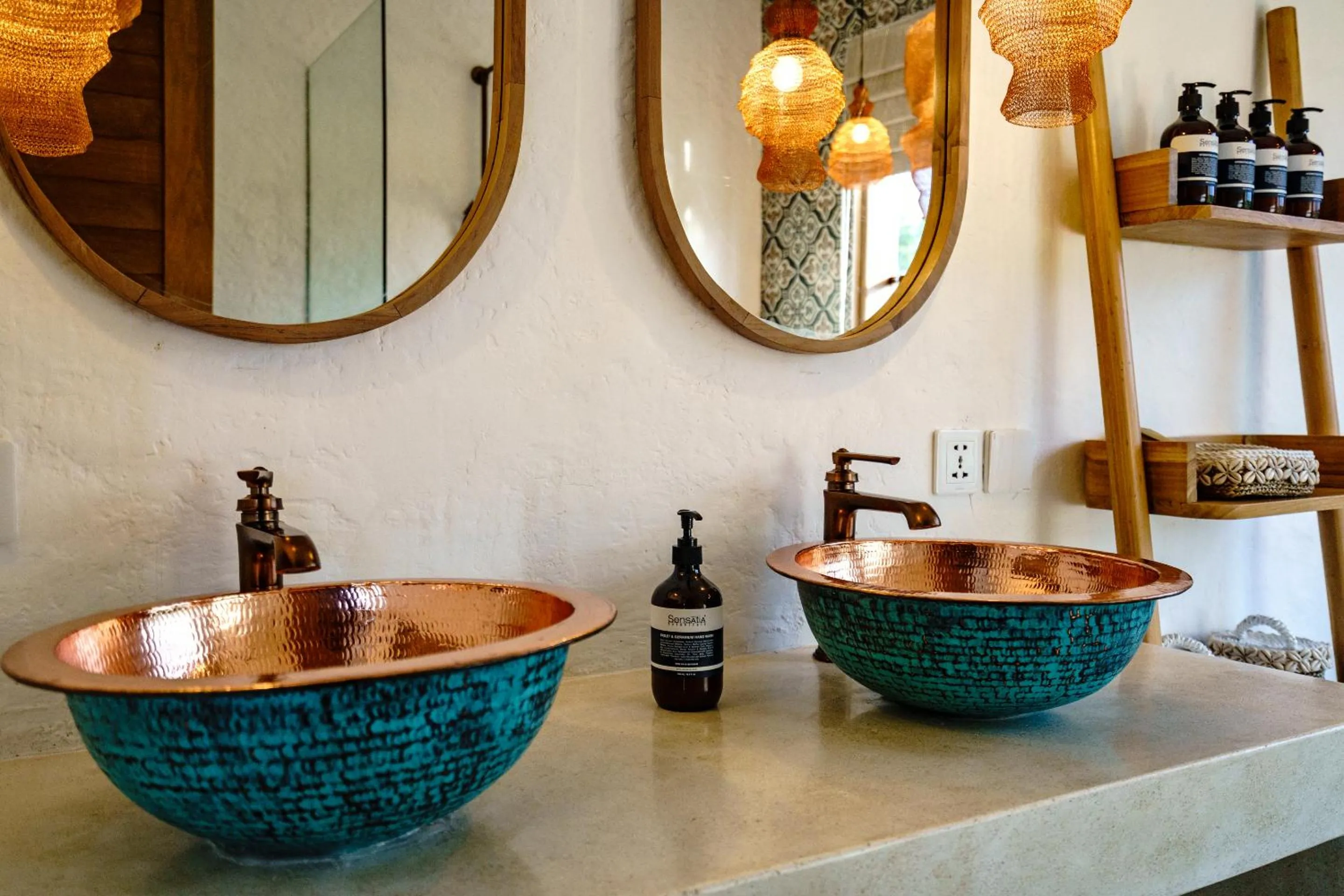 Bathroom in Tembaga Serenity Villa - Paradise with Pool and Garden