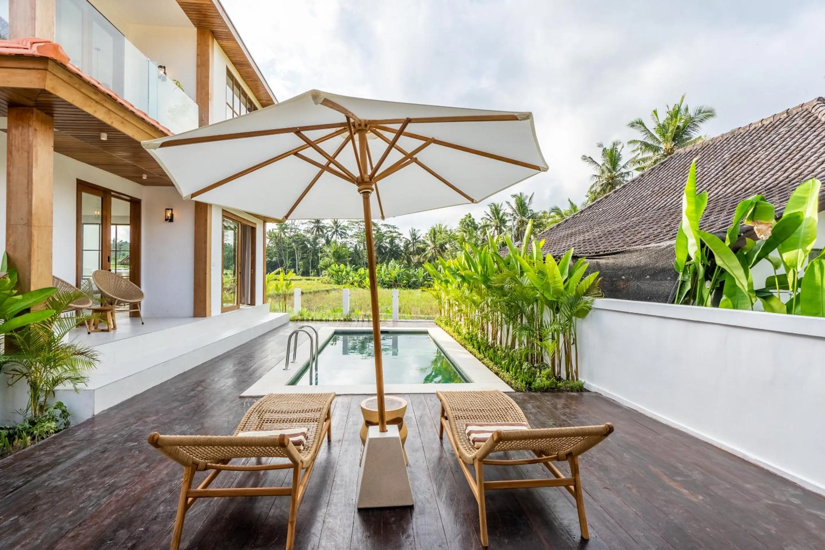 Property building in Tembaga Serenity Villa - Paradise with Pool and Garden