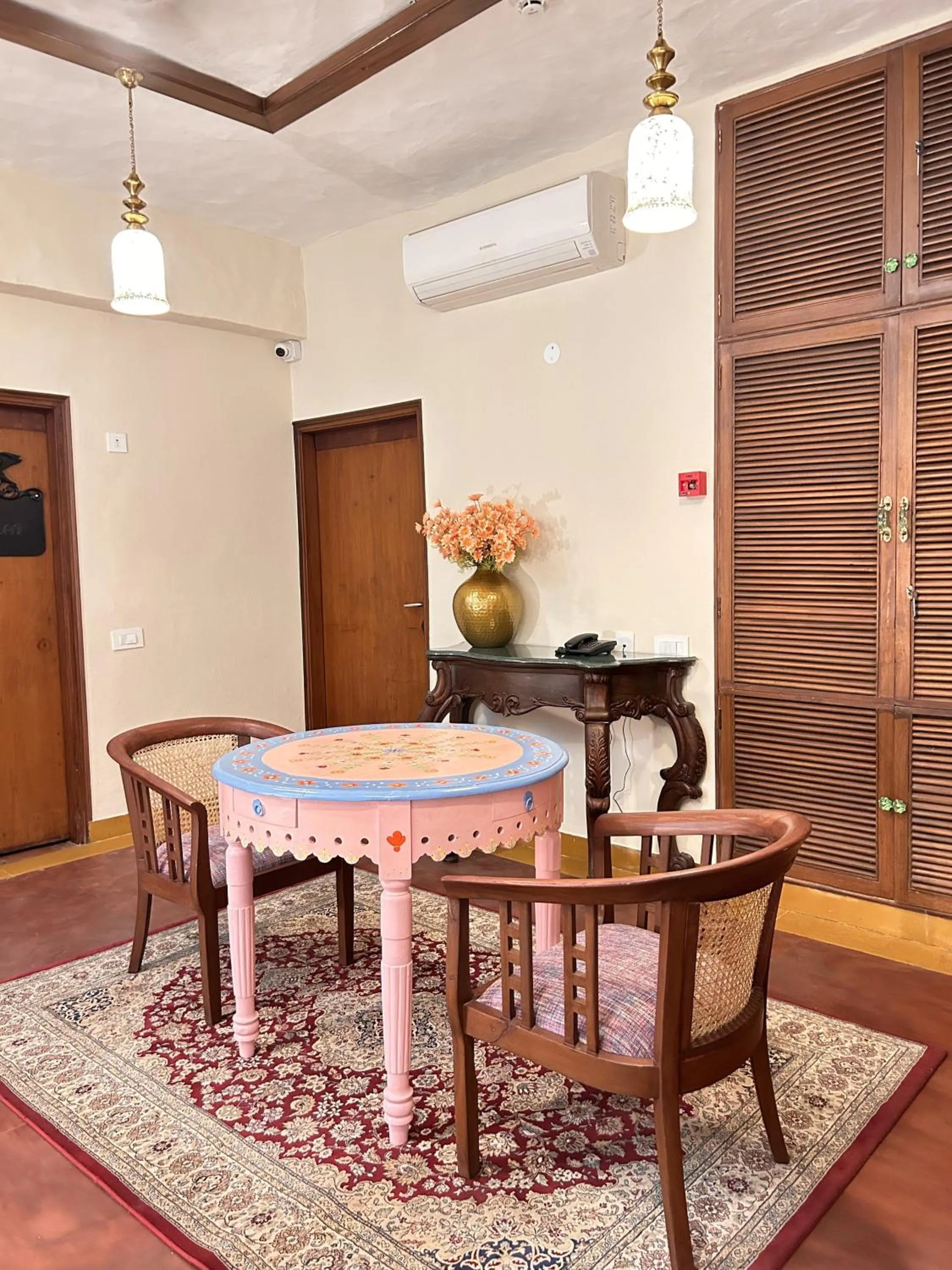 The Kaptain's Retreat