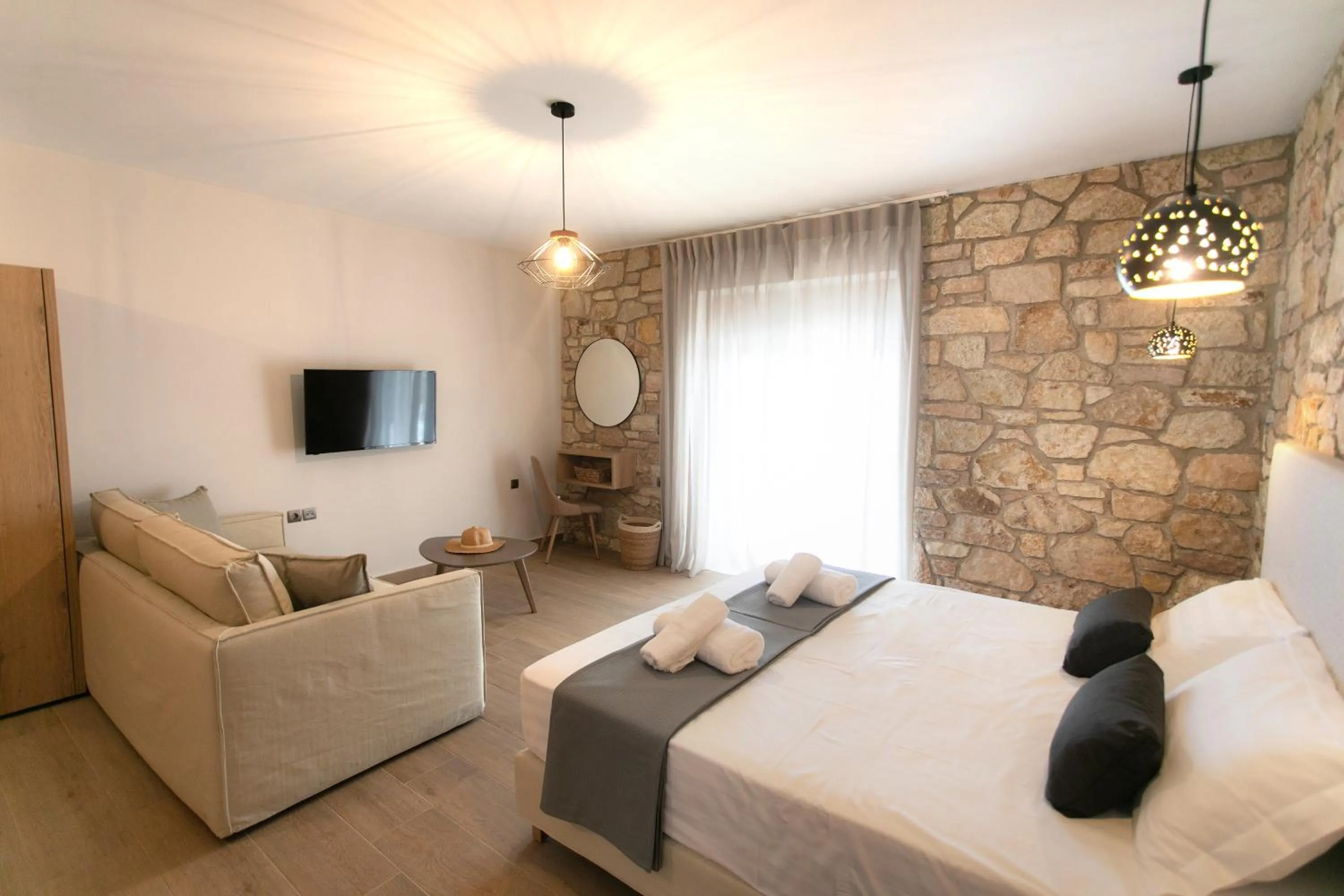 Bed in Michelangelo suites and apartments