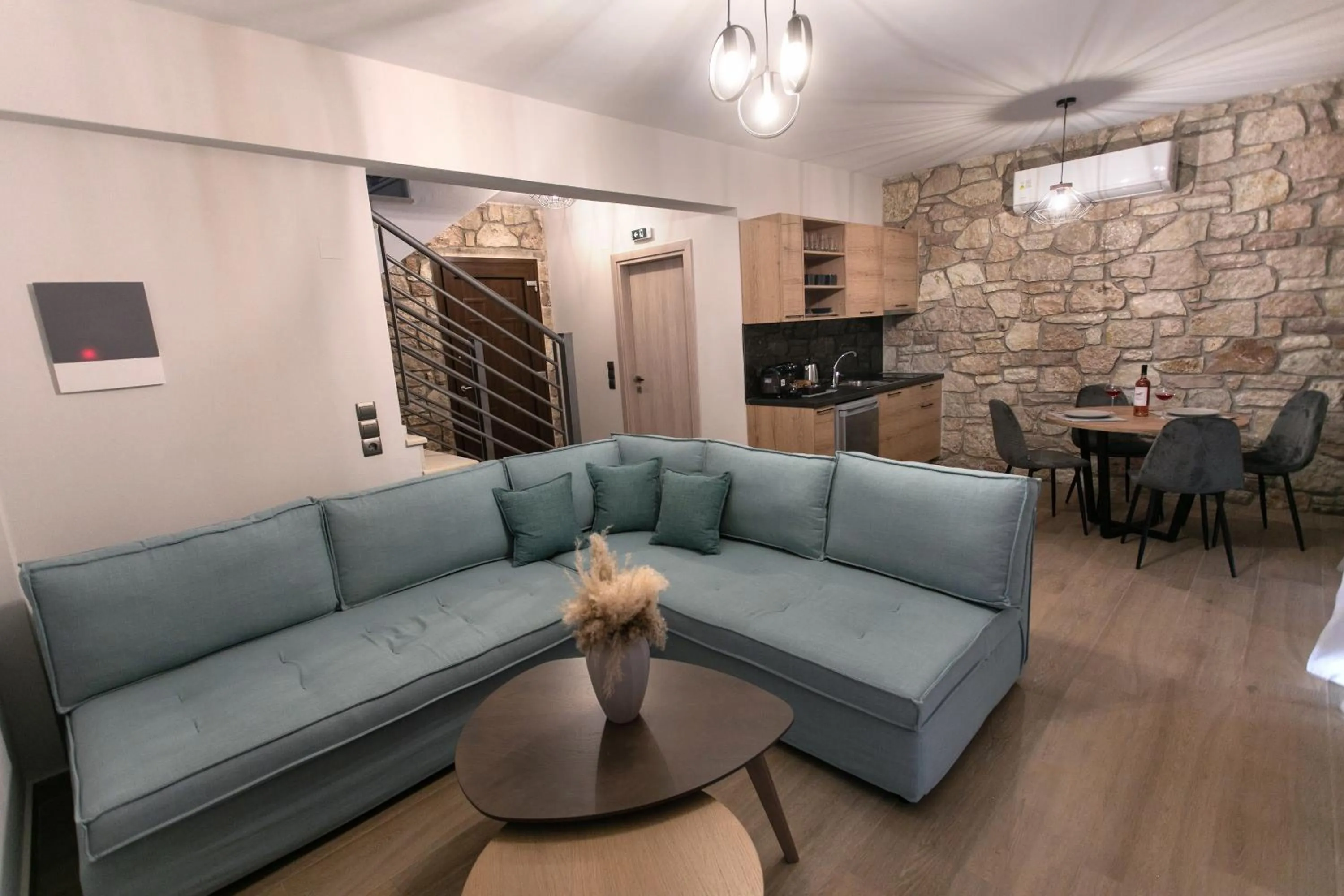 Michelangelo suites and apartments