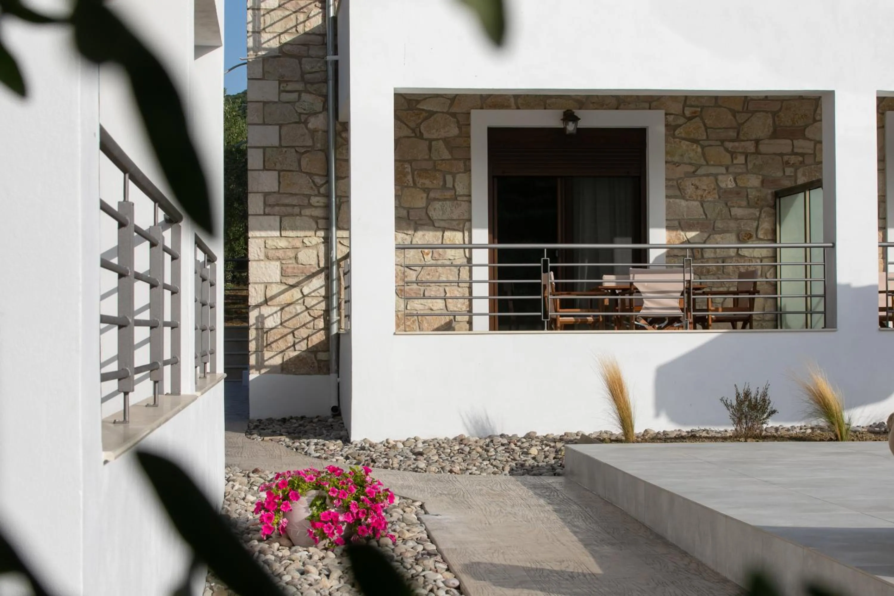 Michelangelo suites and apartments