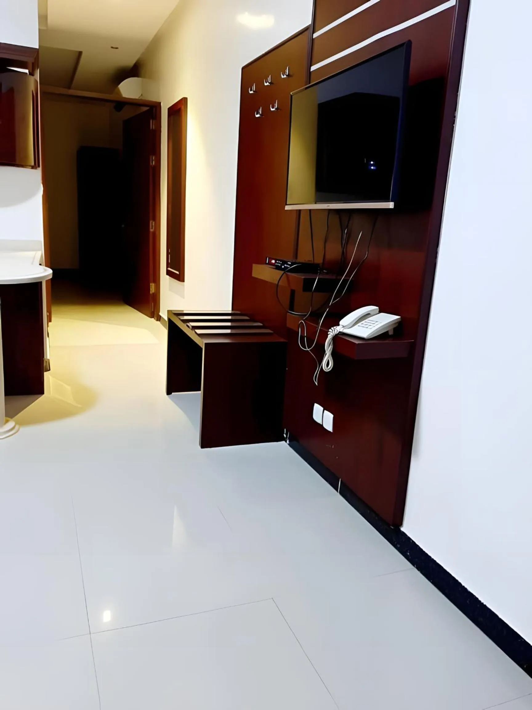 TV and multimedia in شقق أهلين ثلاثة للشقق المخدومة