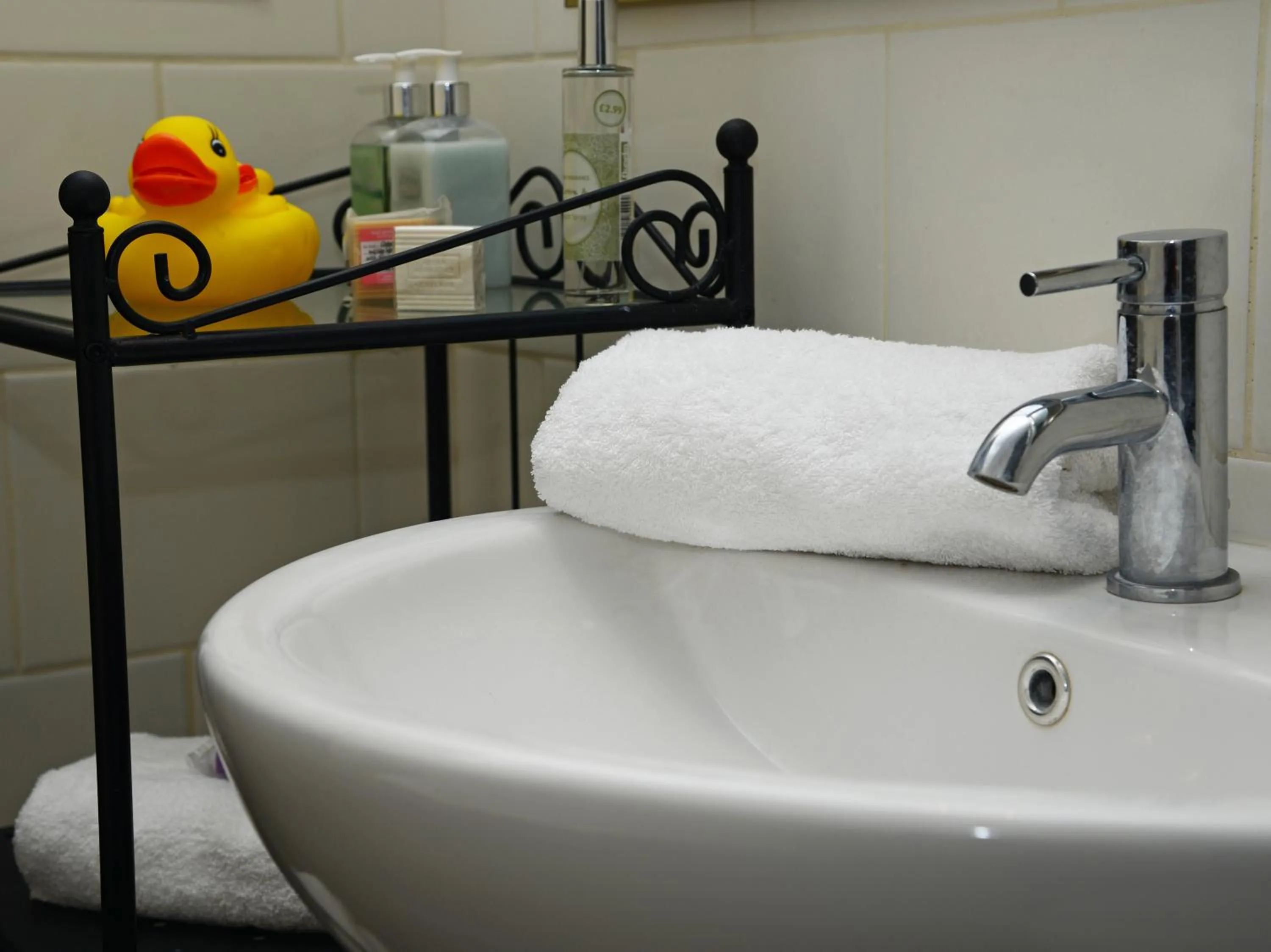 Bathroom in The Mulberry Inn