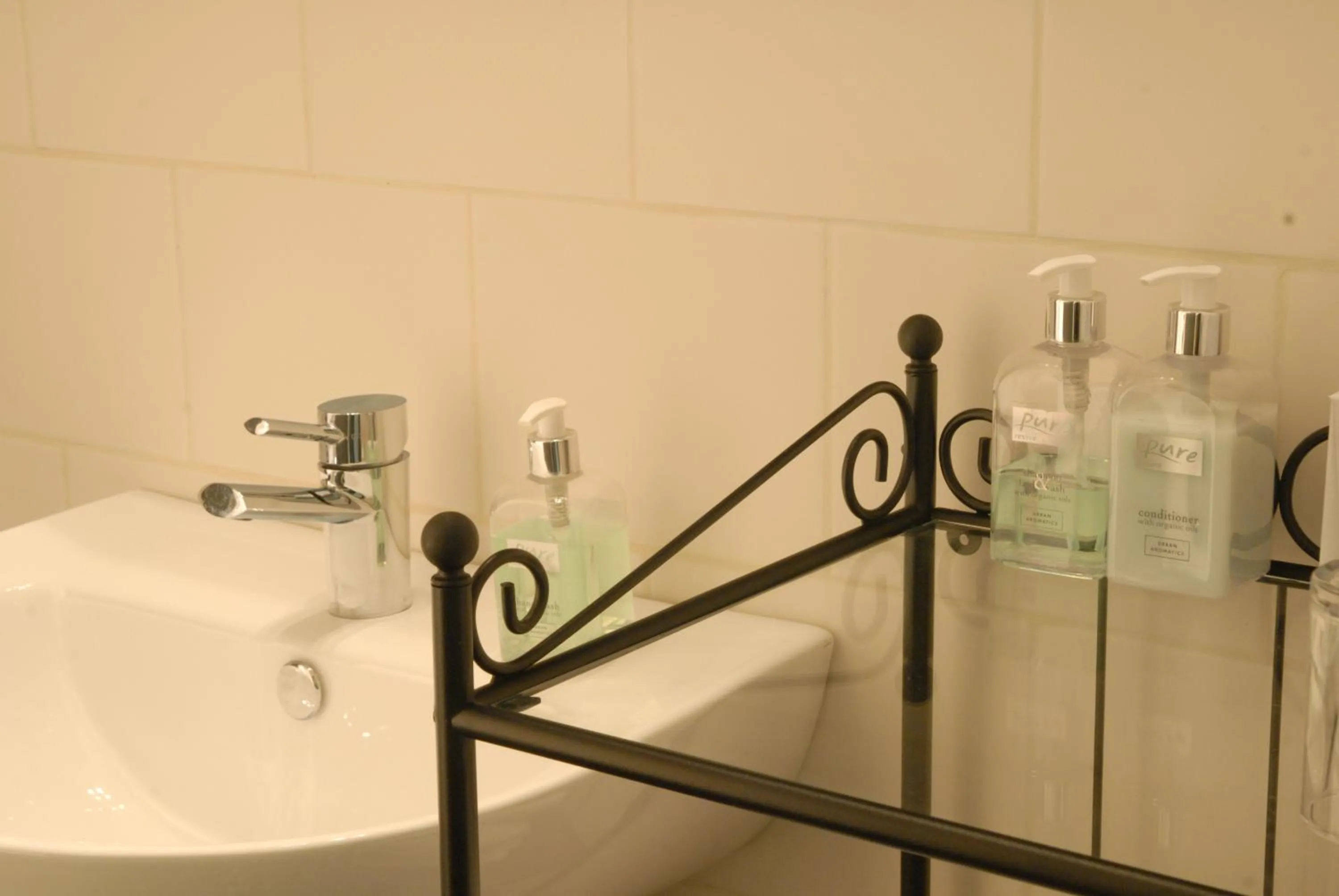 Decorative detail in The Mulberry Inn