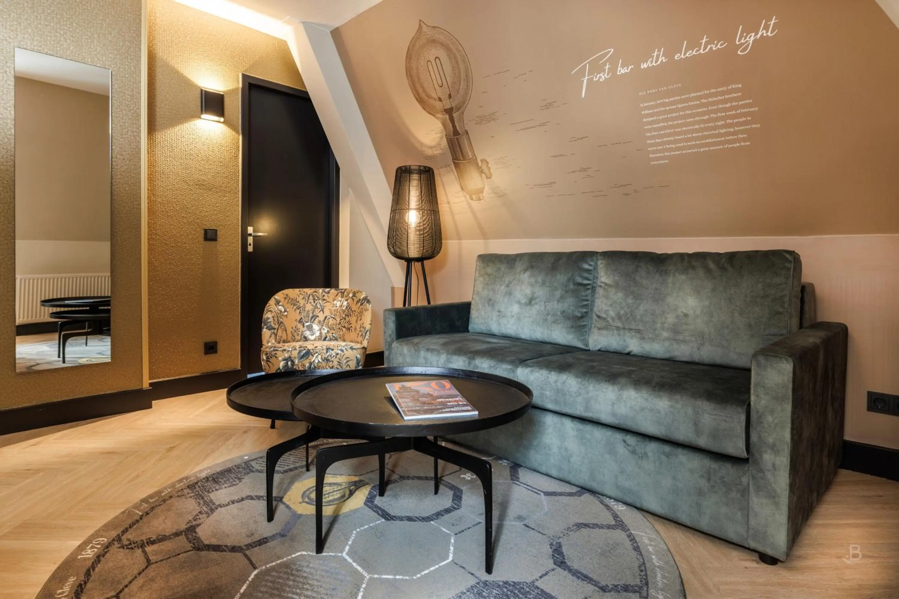 Living room, Bed in Hotel Die Port van Cleve