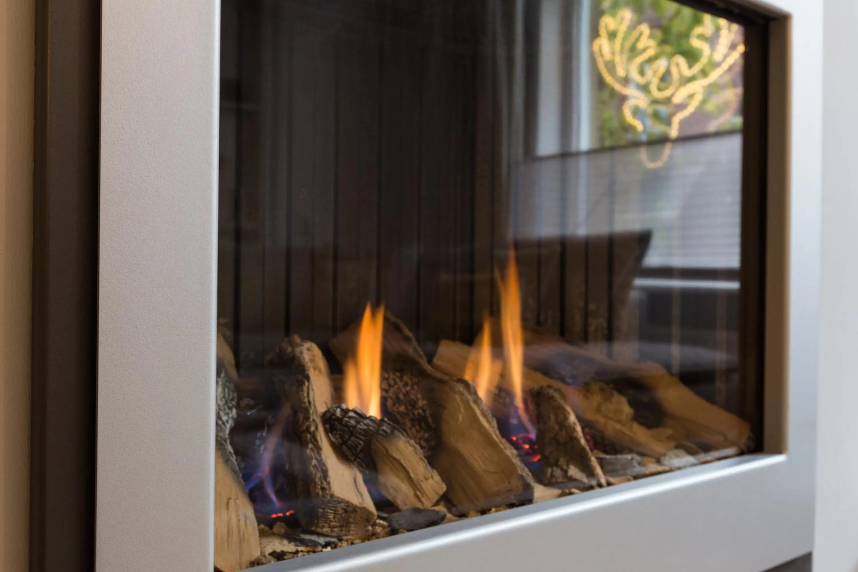 Communal lounge/ TV room in Boutique Hotel Scheepers