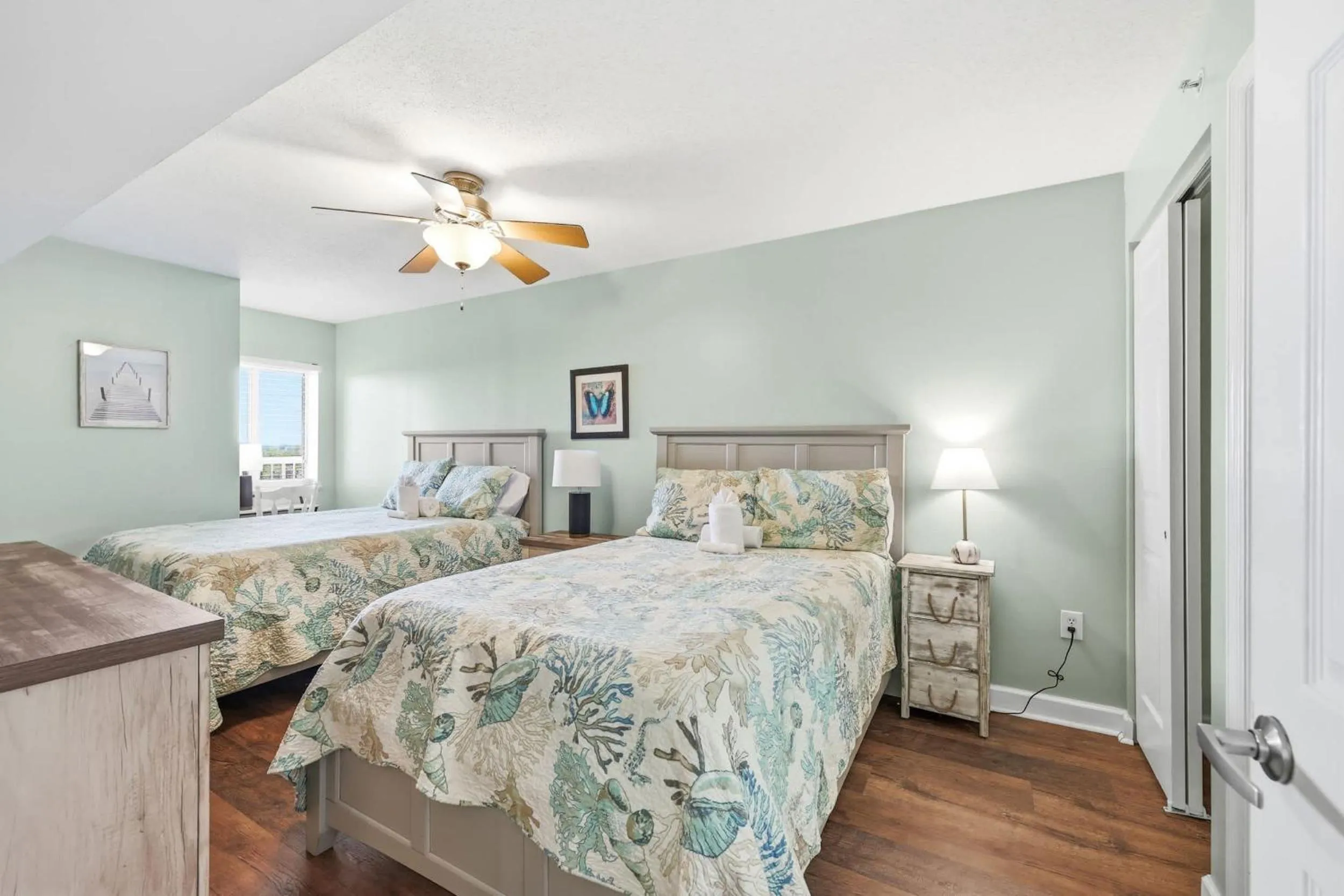 Bed in Ocean View All New Malibu Pointe Dream