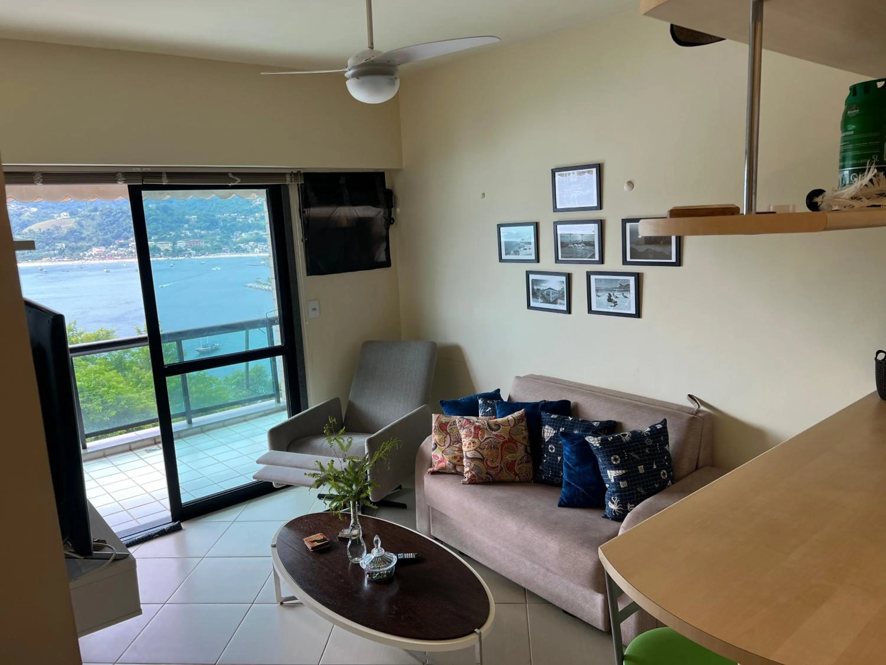 Seating Area in Porto Real