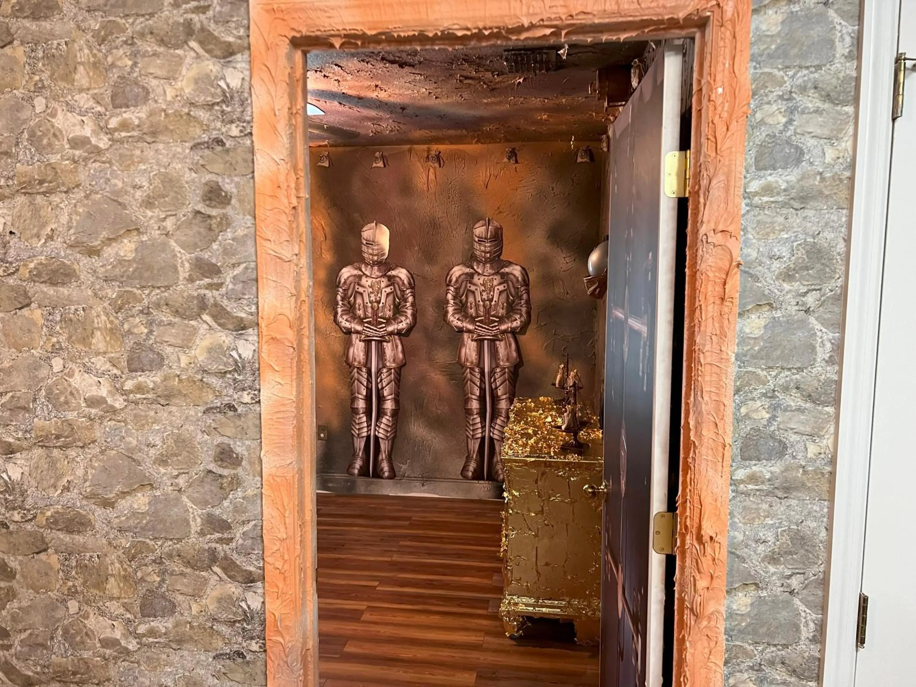 Property building in Magical Castle Near Theme Parks