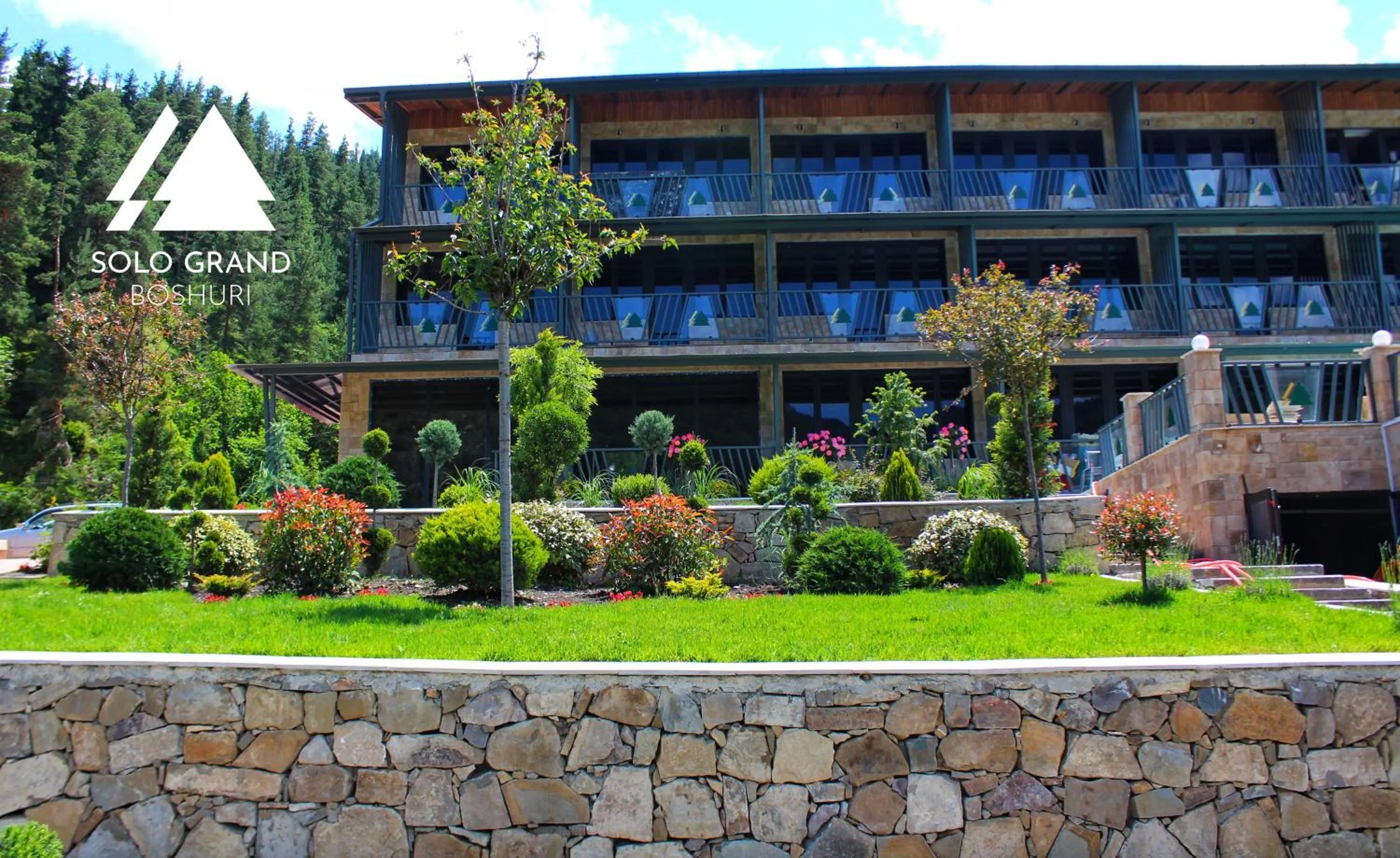 Natural landscape in Solo Grand Boshuri Hotel Wellness Resort