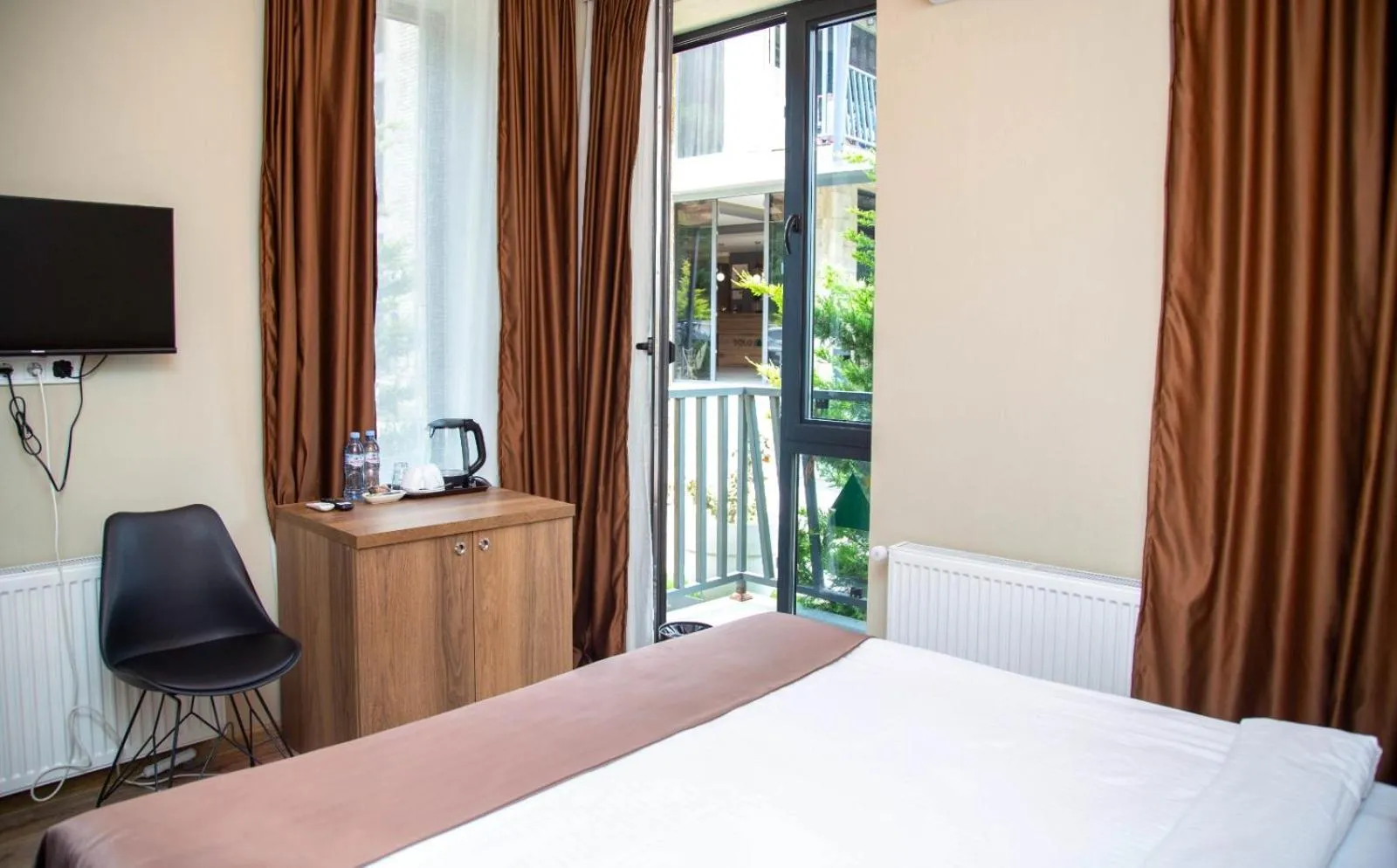 Bed in Solo Grand Boshuri Hotel Wellness Resort