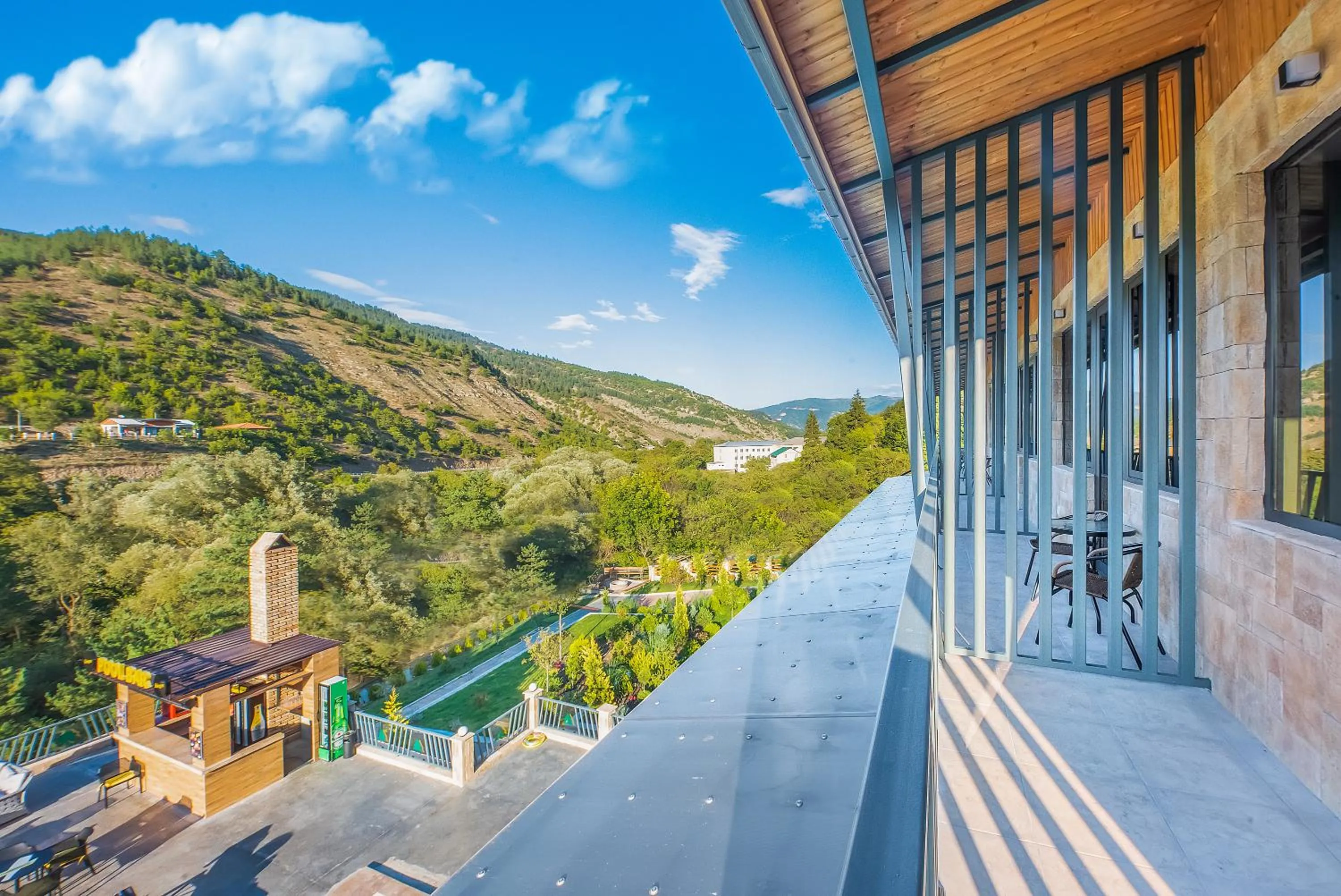 Solo Grand Boshuri Hotel Wellness Resort