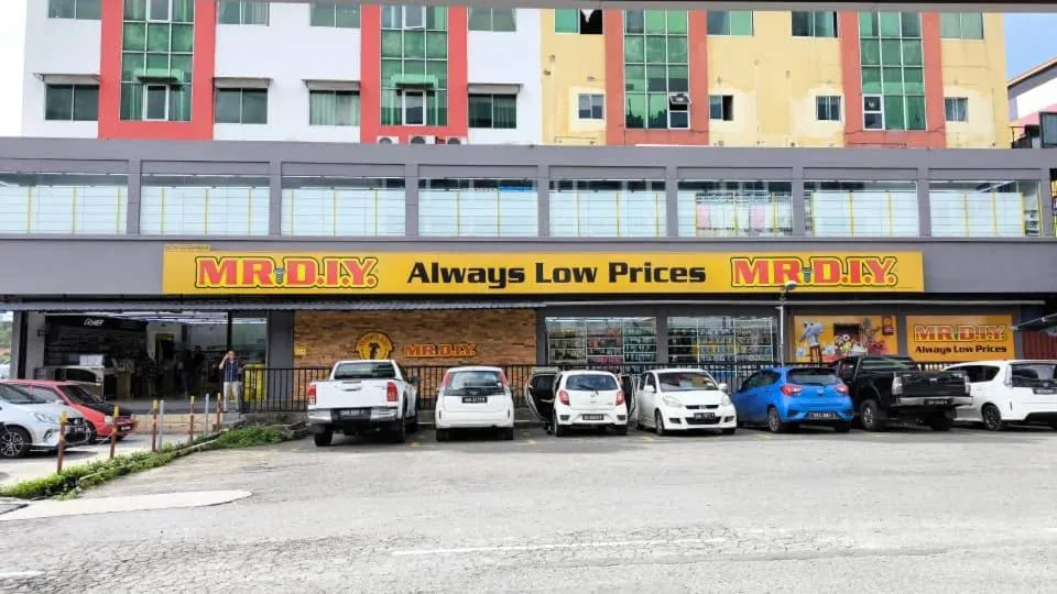 Property building in Hotel Bundusan