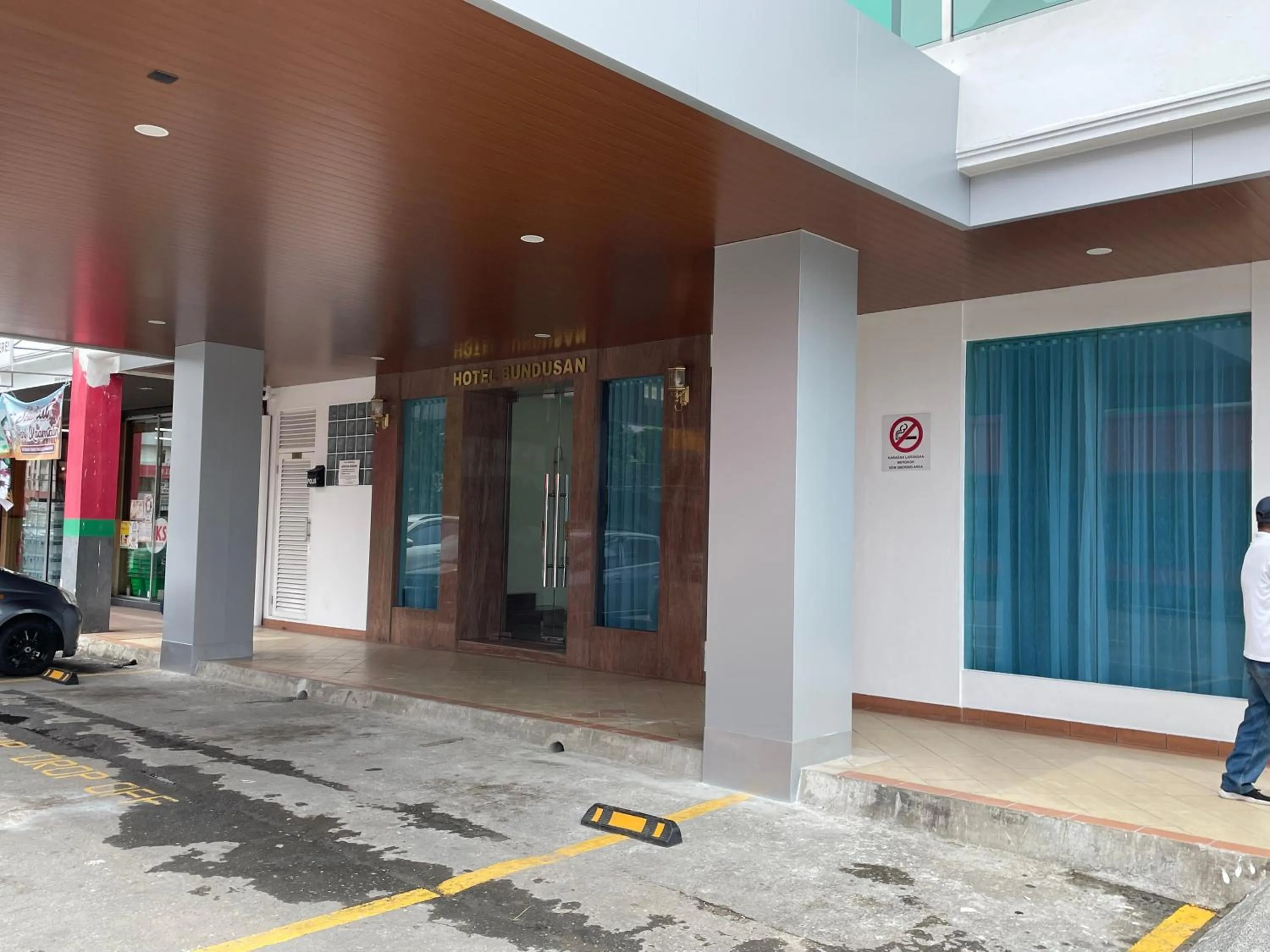 Property building in Hotel Bundusan