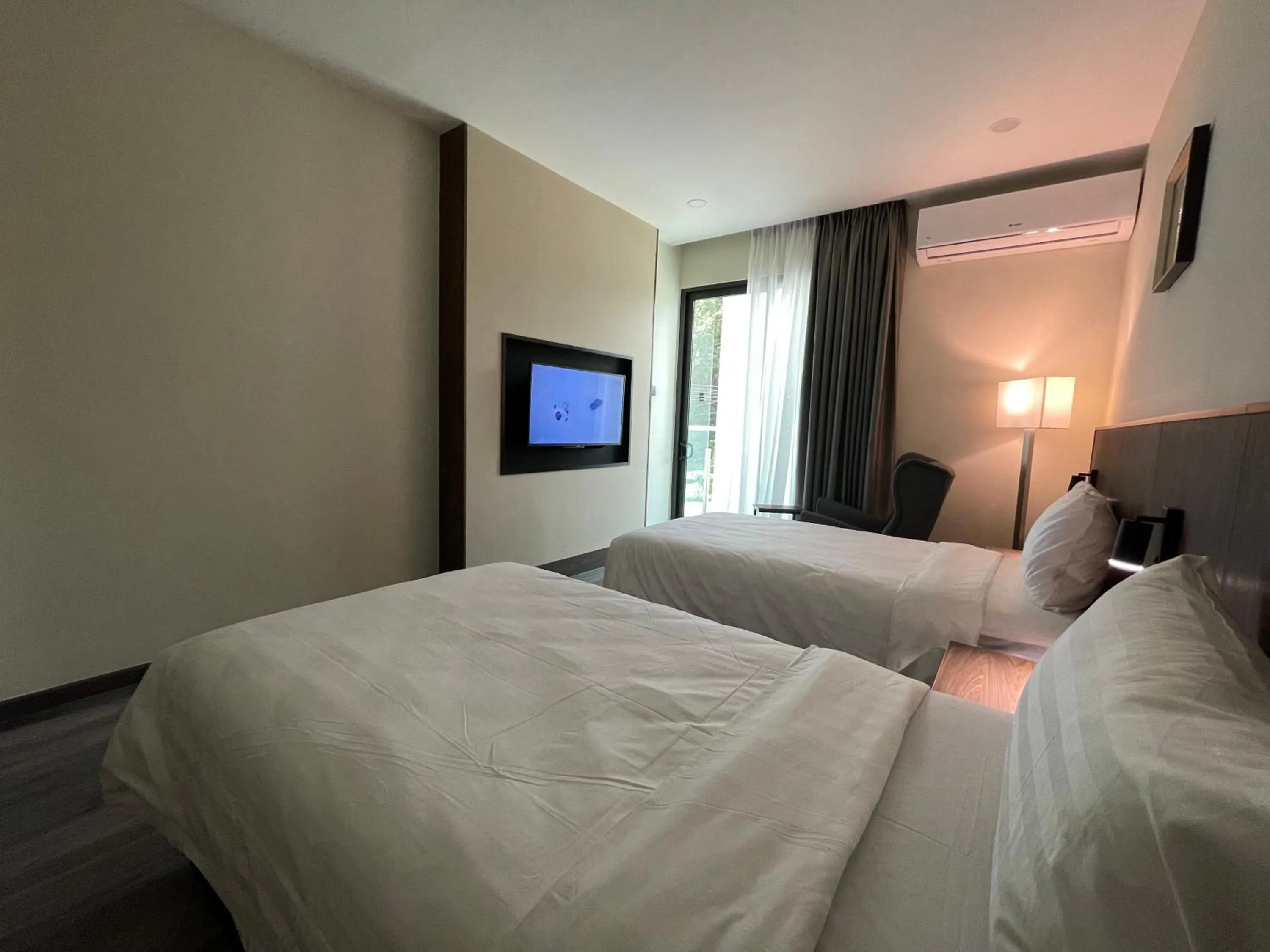 Bedroom, Bed in Hotel Bundusan