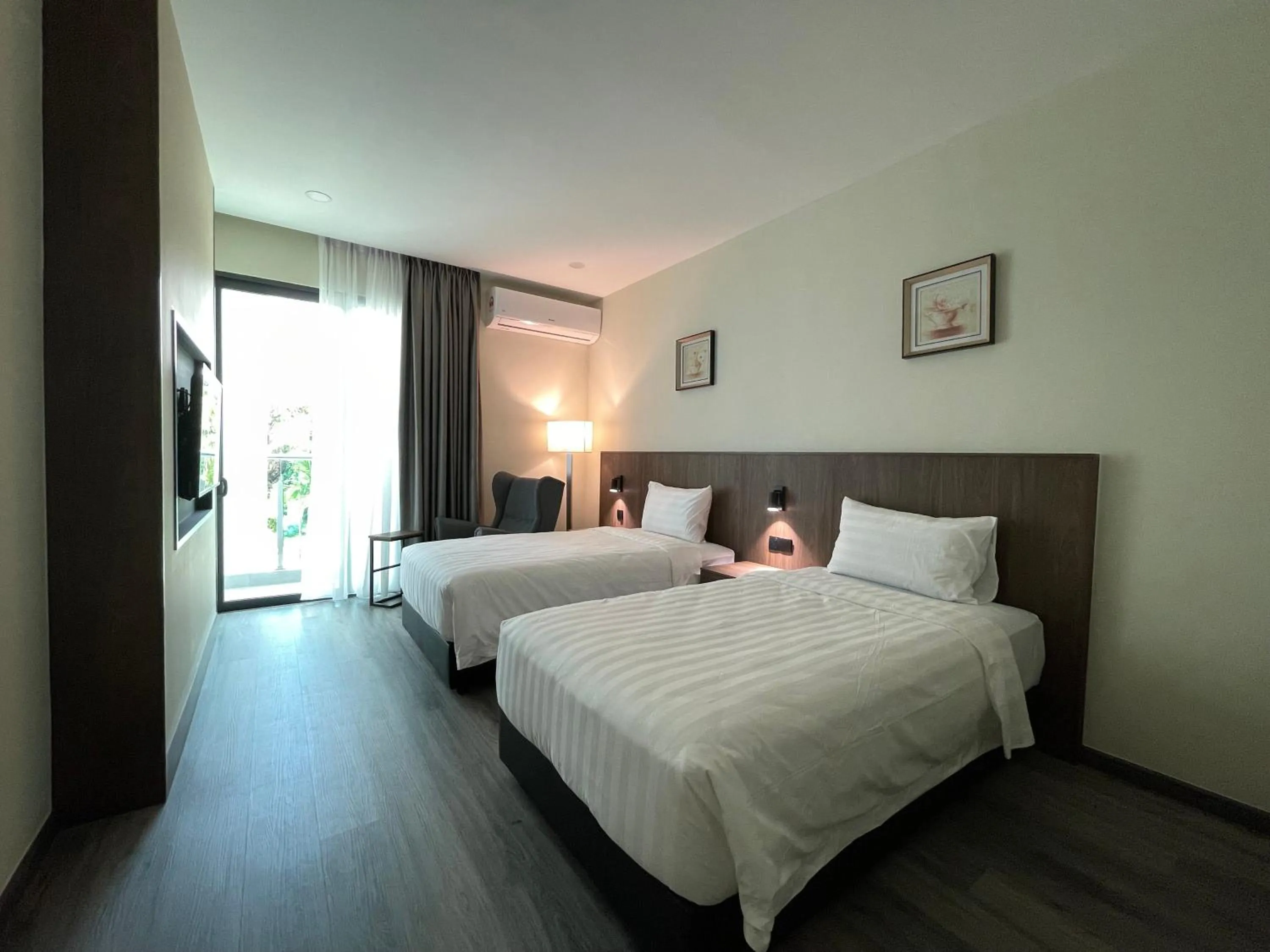 Bedroom, Bed in Hotel Bundusan