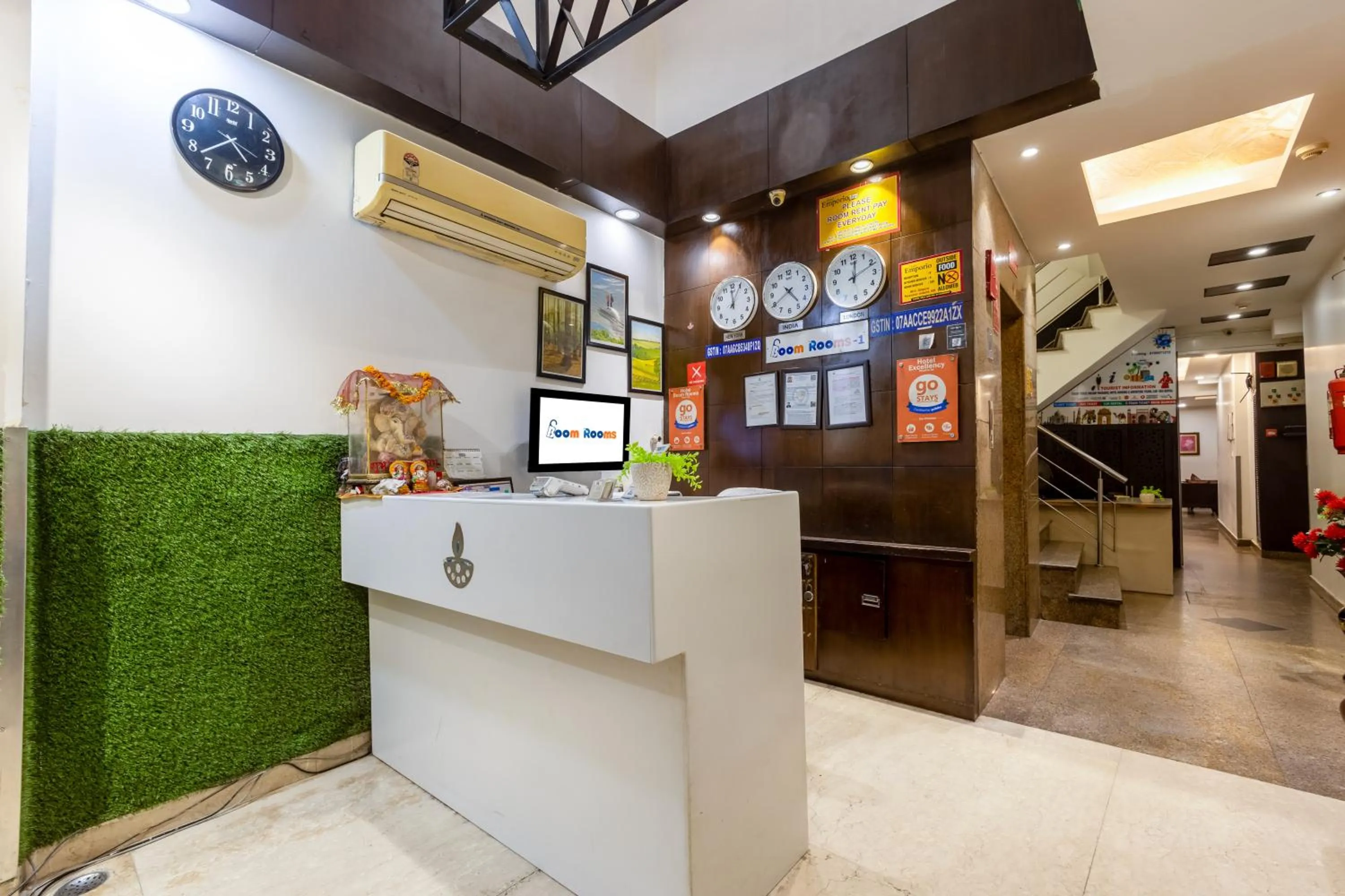 air conditioner in Hotel Emporio View - New Delhi Railway Station - Paharganj