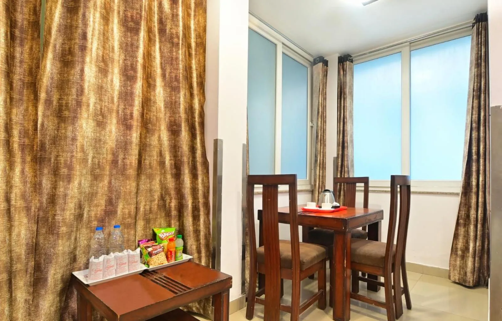 Coffee/tea facilities in Hotel Emporio View - New Delhi Railway Station - Paharganj