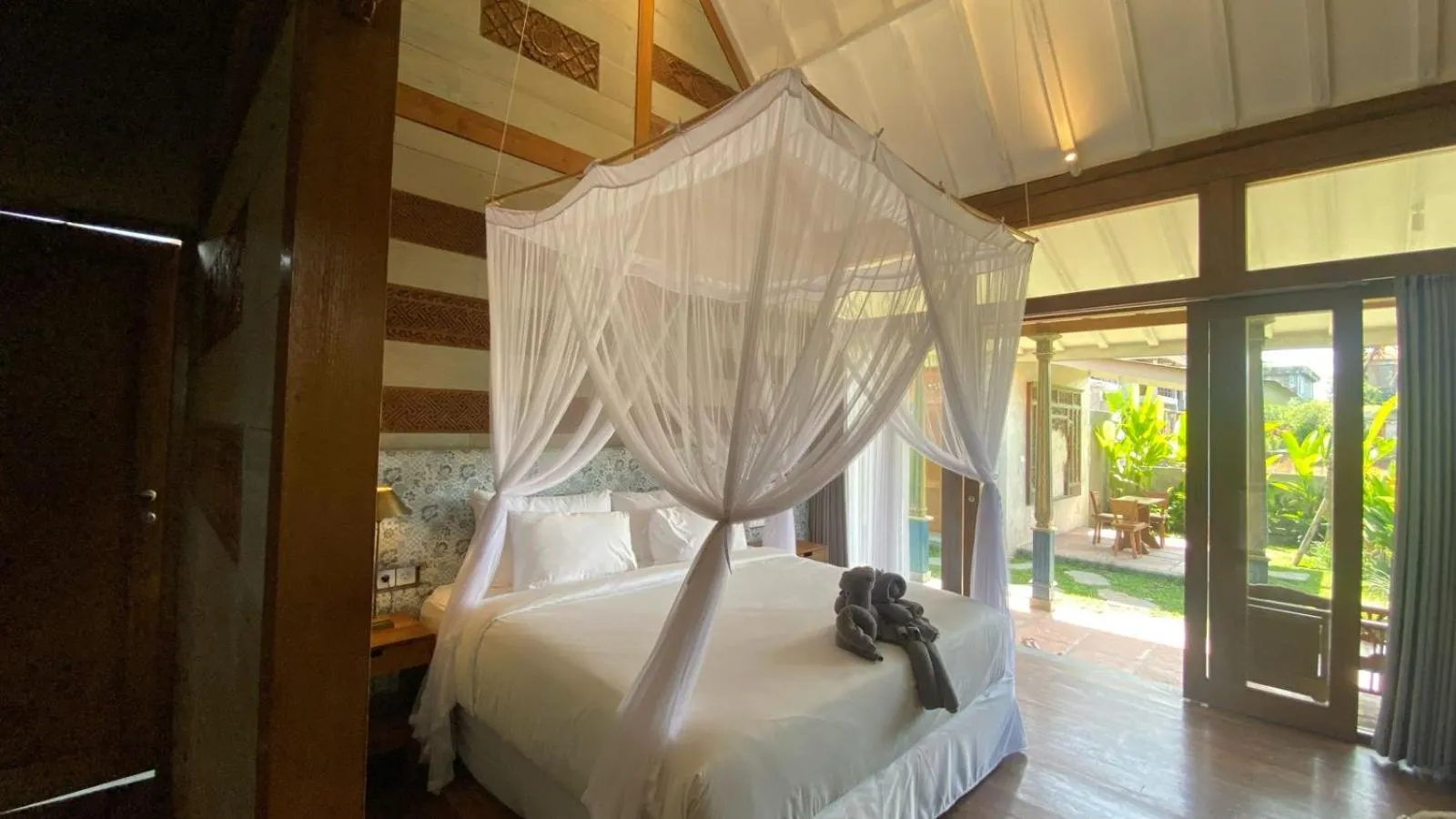 Bed in Ubud Diary Villa