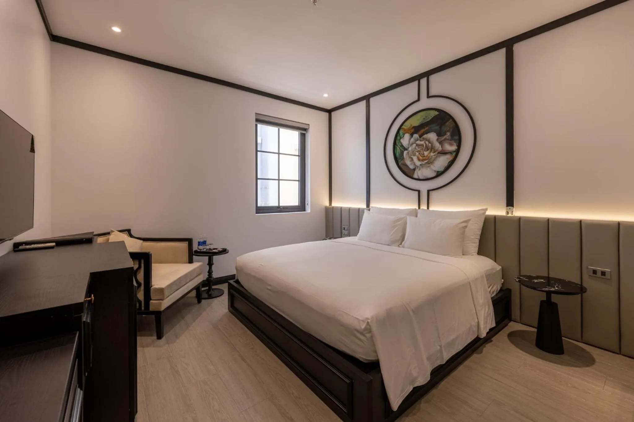 Bed in Phong Lan Unique Hotel