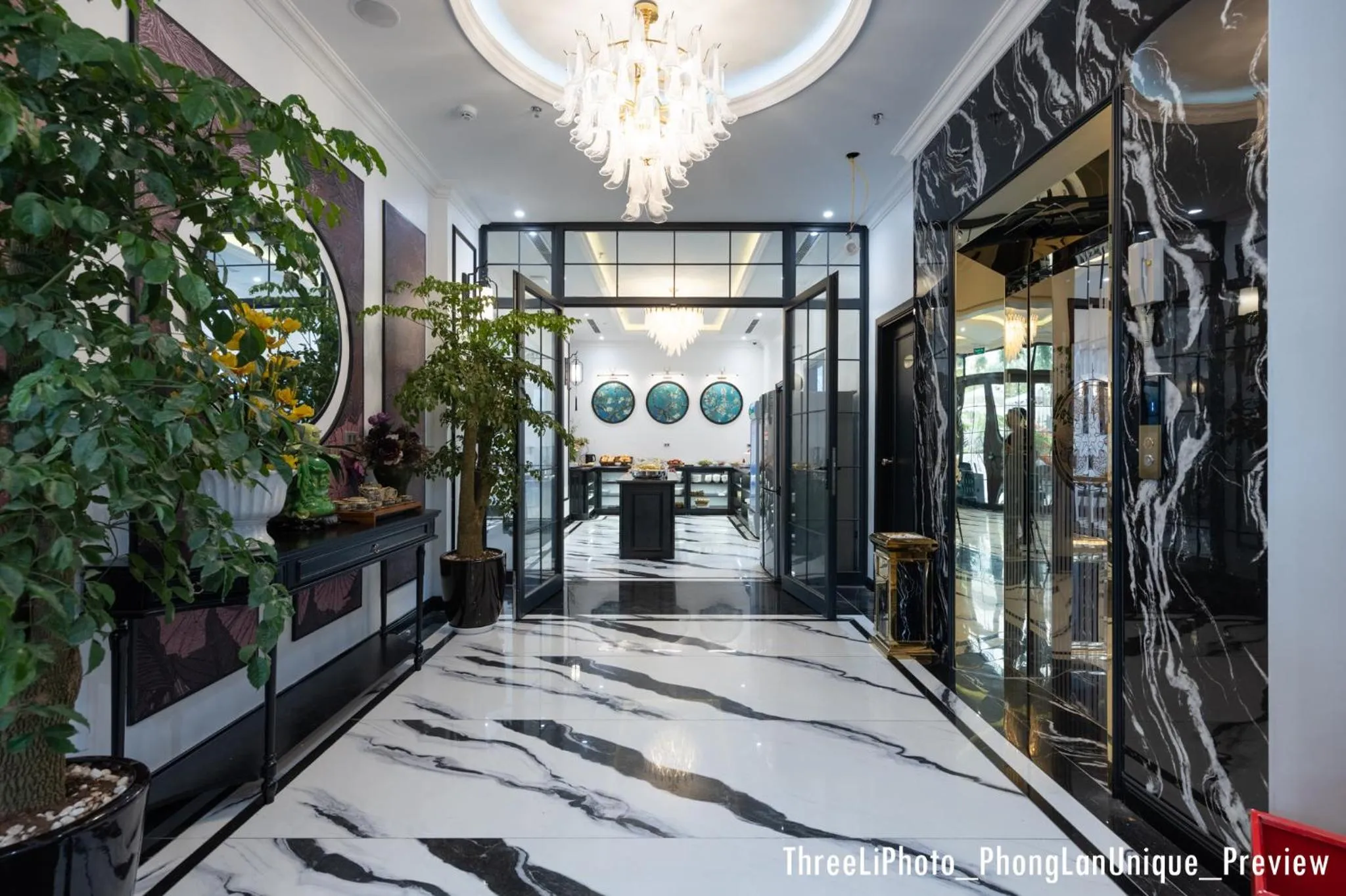 Lobby or reception in Phong Lan Unique Hotel