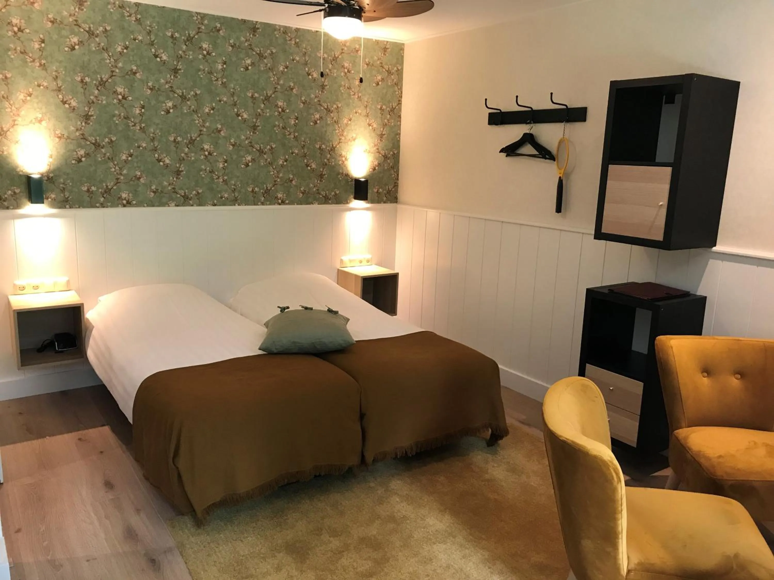 Family Room with Terrace in Hotel Jans