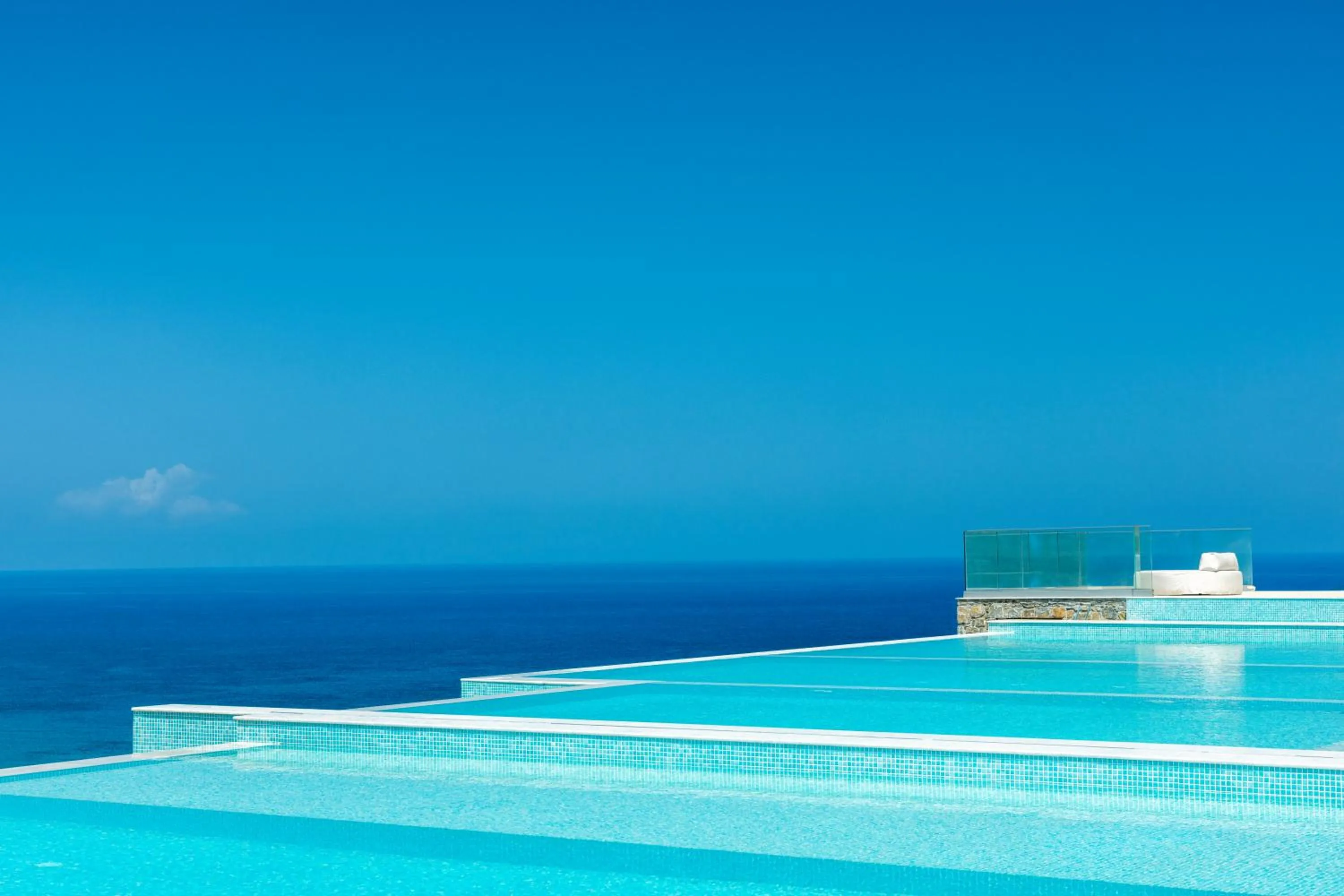 Swimming pool in Dedalos Touch Boutique Hotel