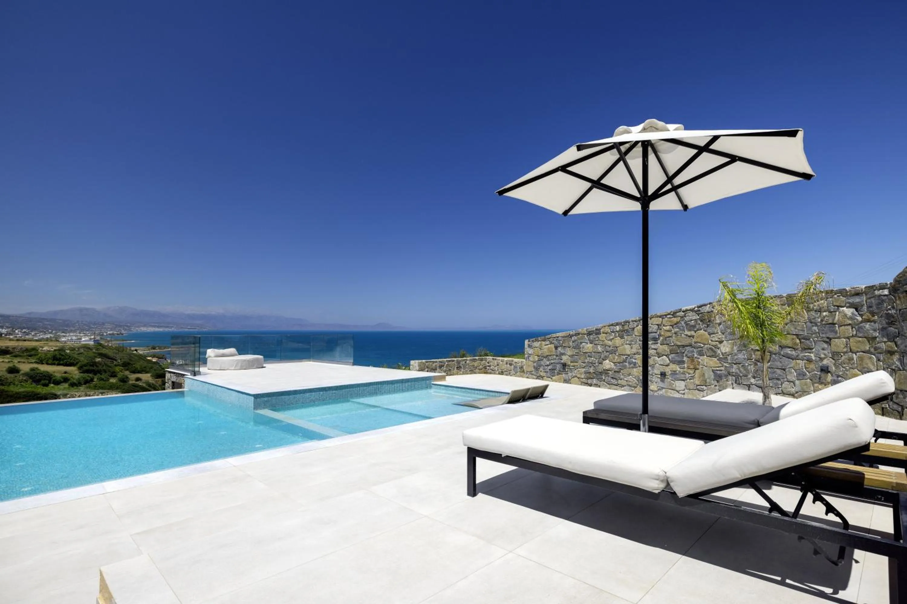 Pool view in Dedalos Touch Boutique Hotel