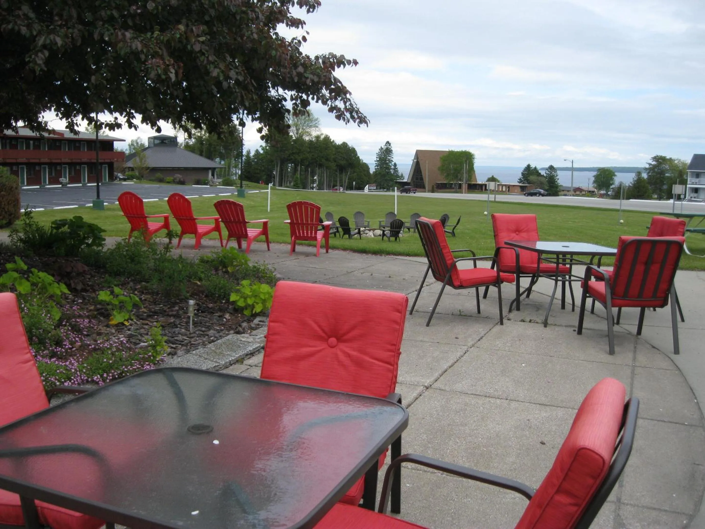 Property building in Cedar Hill Lodge