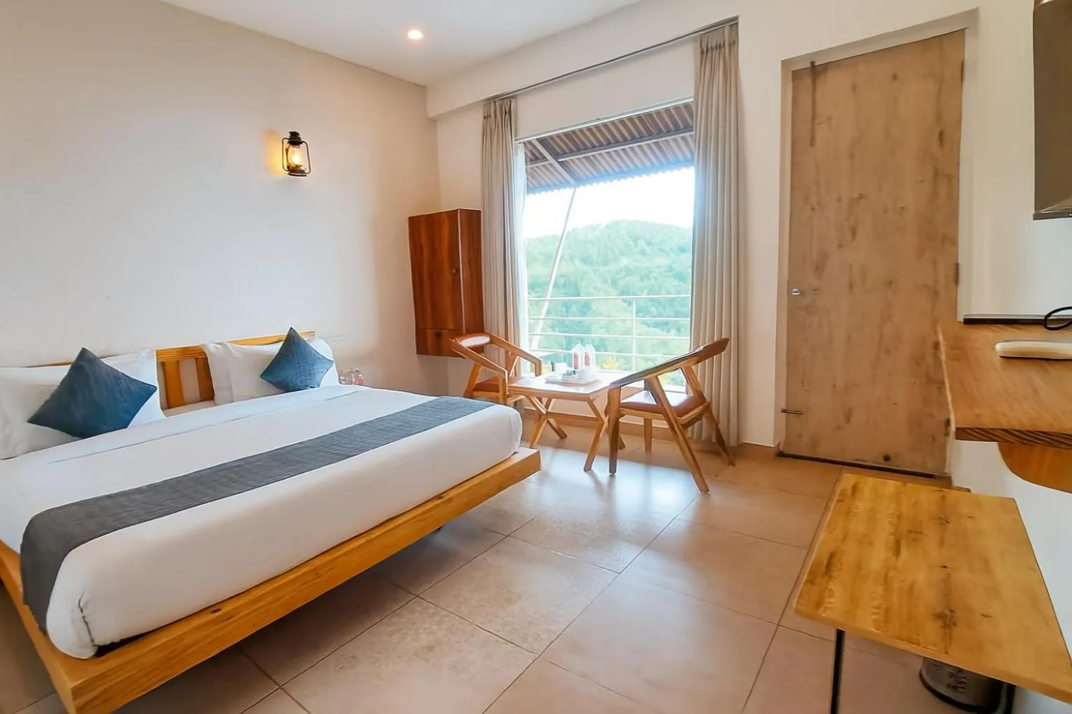 Bed in Onehouse Resort Lansdowne