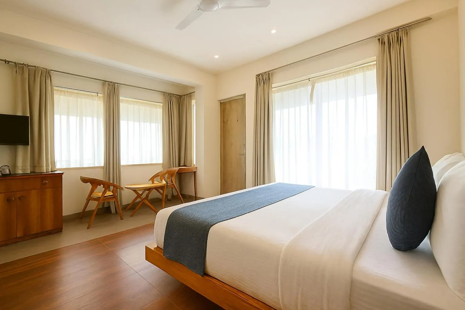 Bed in Onehouse Resort Lansdowne