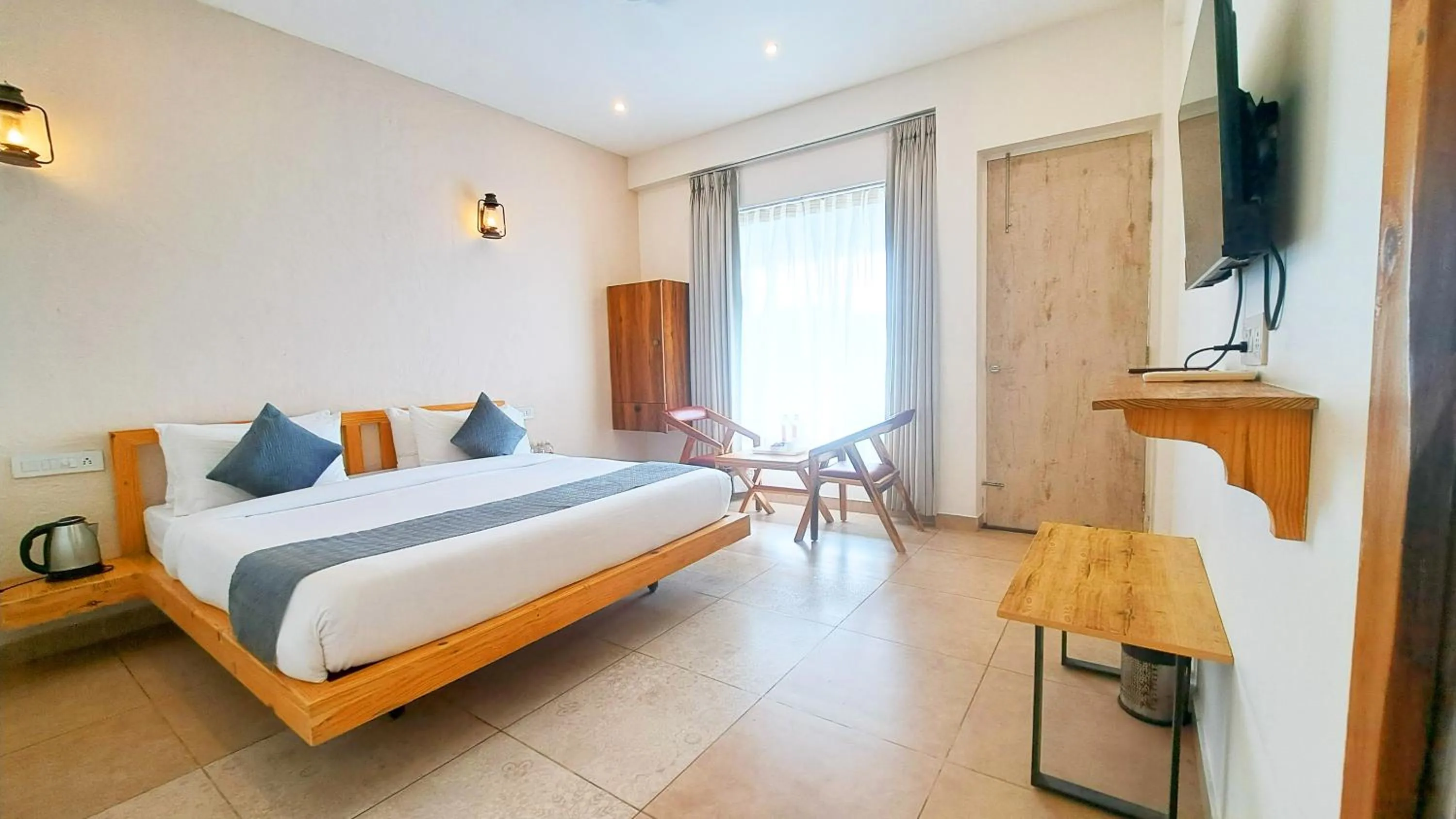 Bedroom, Bed in Onehouse Resort Lansdowne