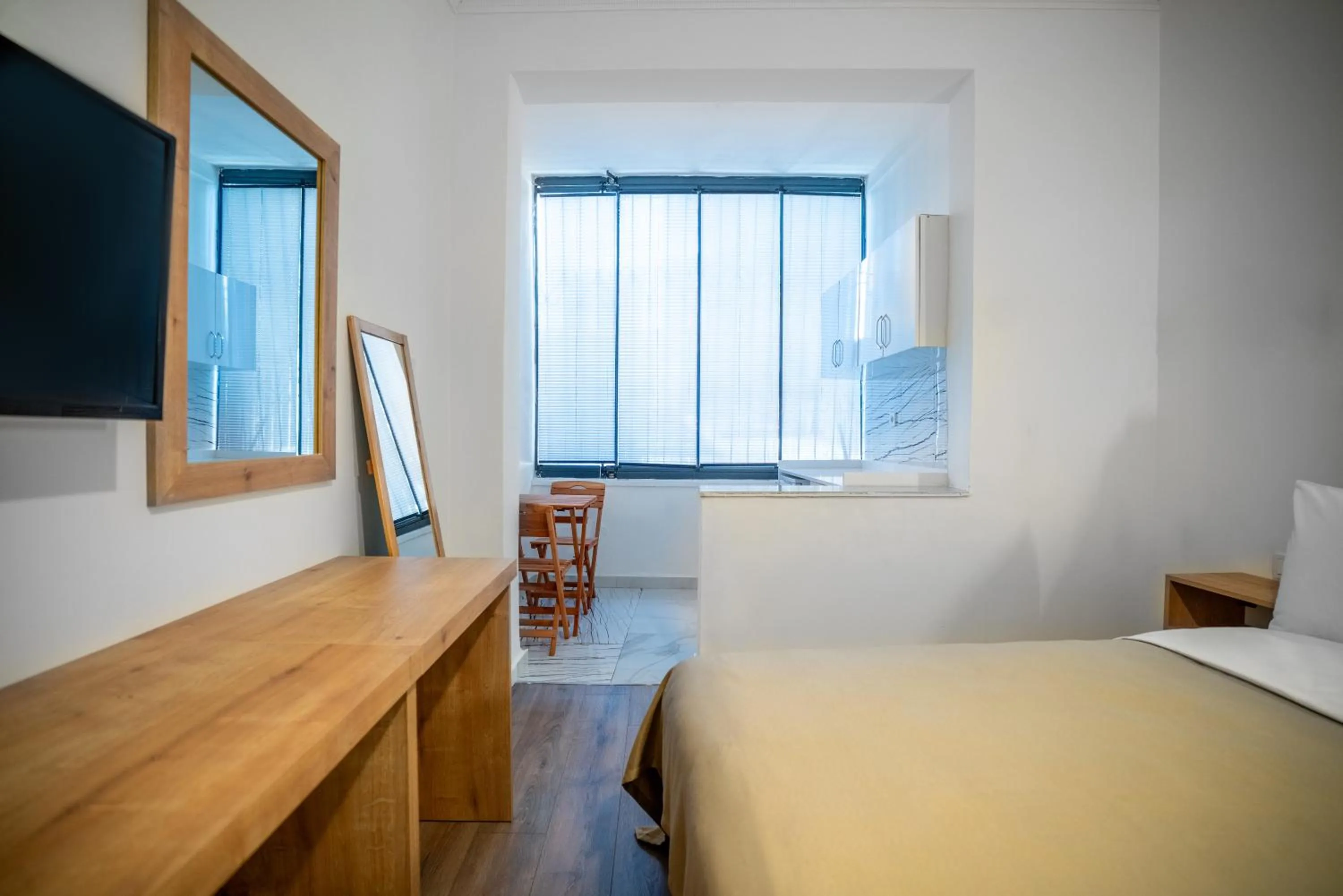 Photo of the whole room, Bed in Antalya D&D Garden