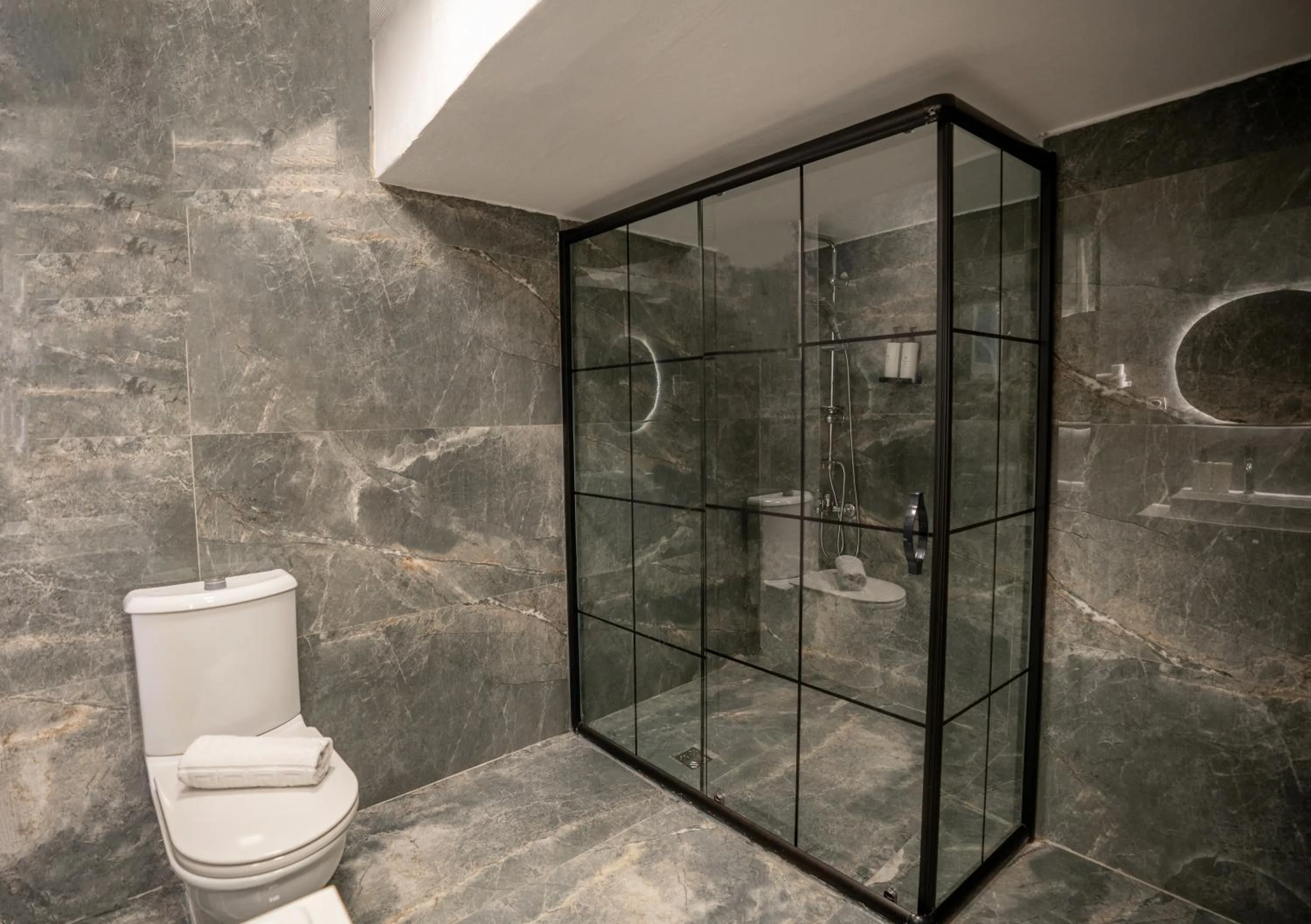 Bathroom in Antalya D&D Garden