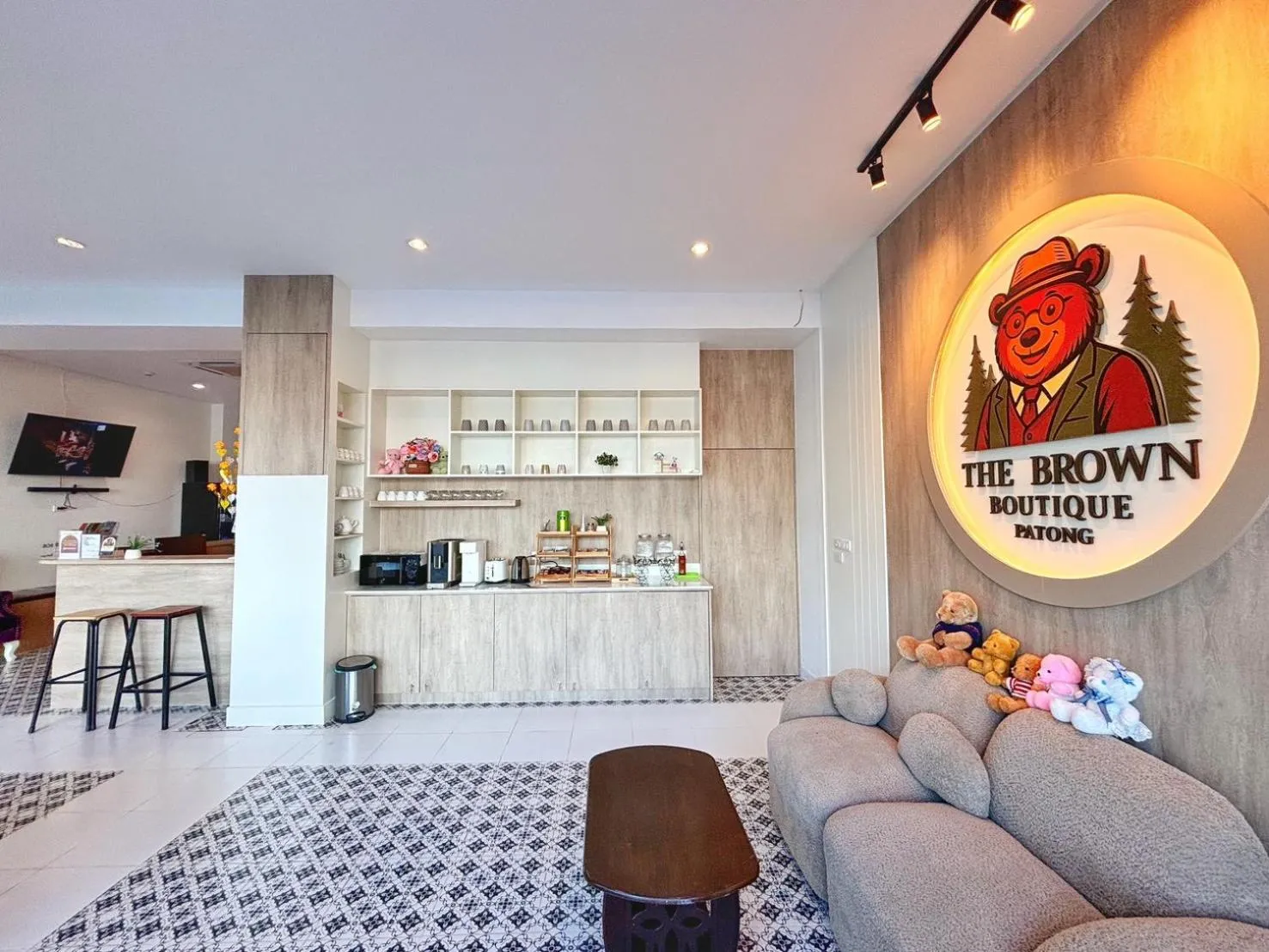 Lobby or reception in The Brown Boutique Patong