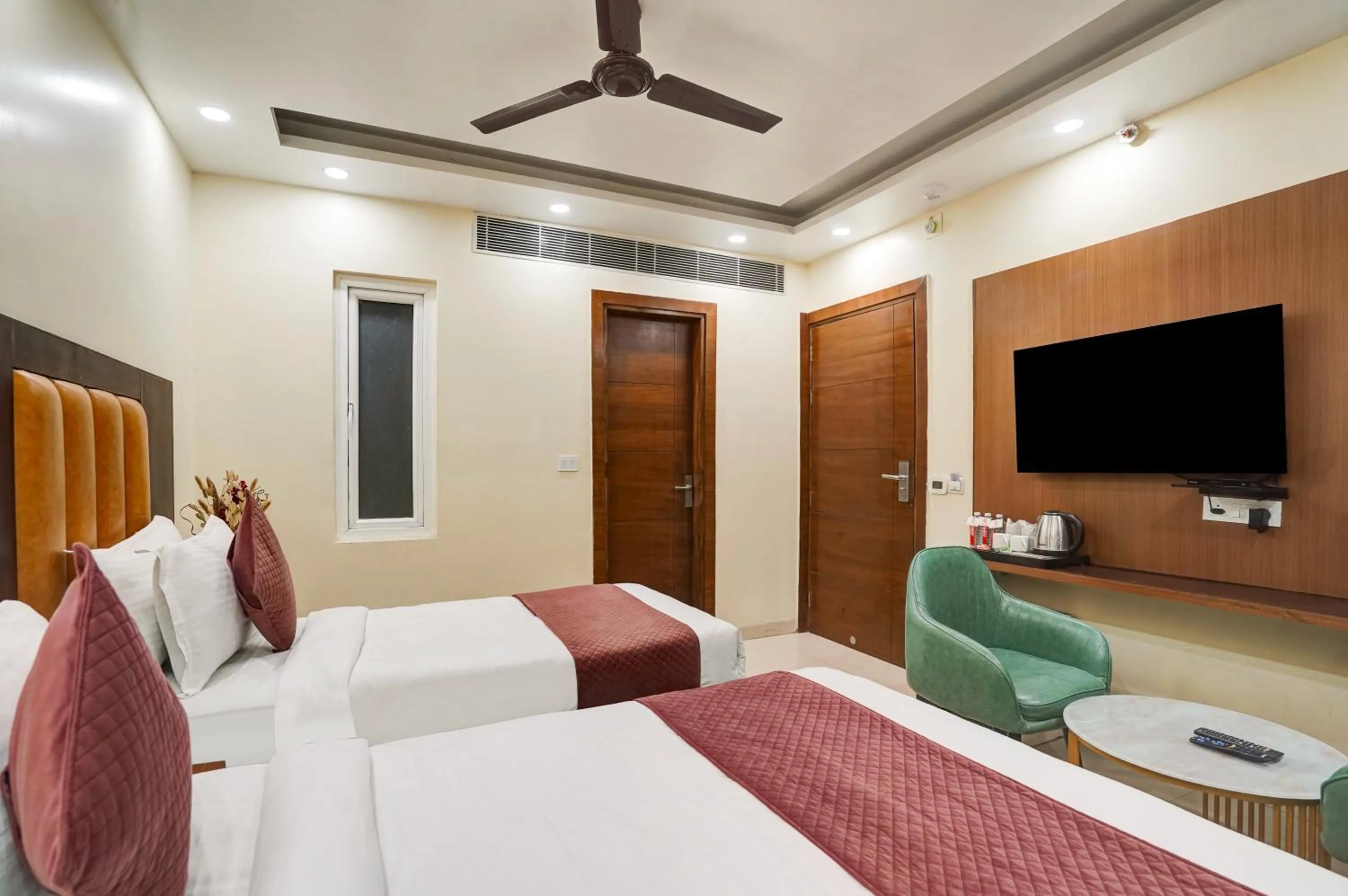 Photo of the whole room, Bed in Hotel Royal Rosette Near New Delhi Railway Station - Connaught Place and VFS
