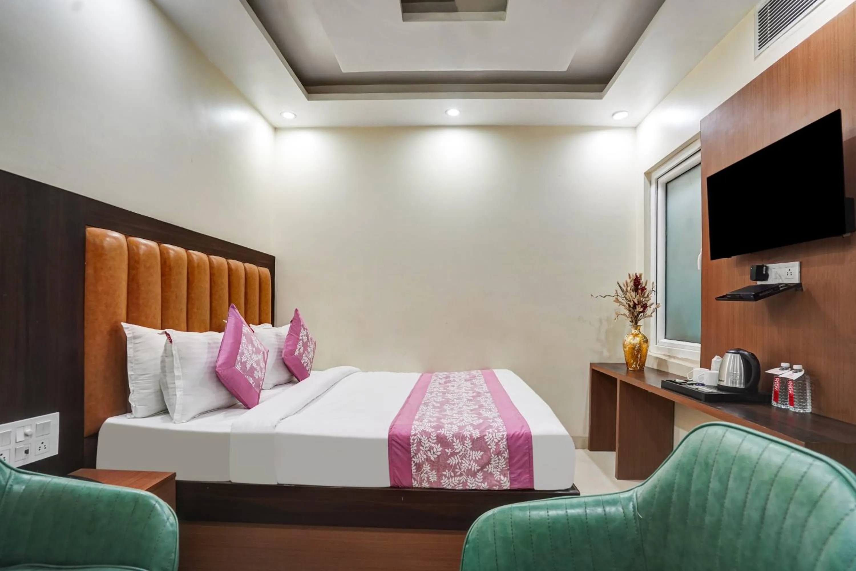Photo of the whole room, Bed in Hotel Royal Rosette Near New Delhi Railway Station - Connaught Place and VFS