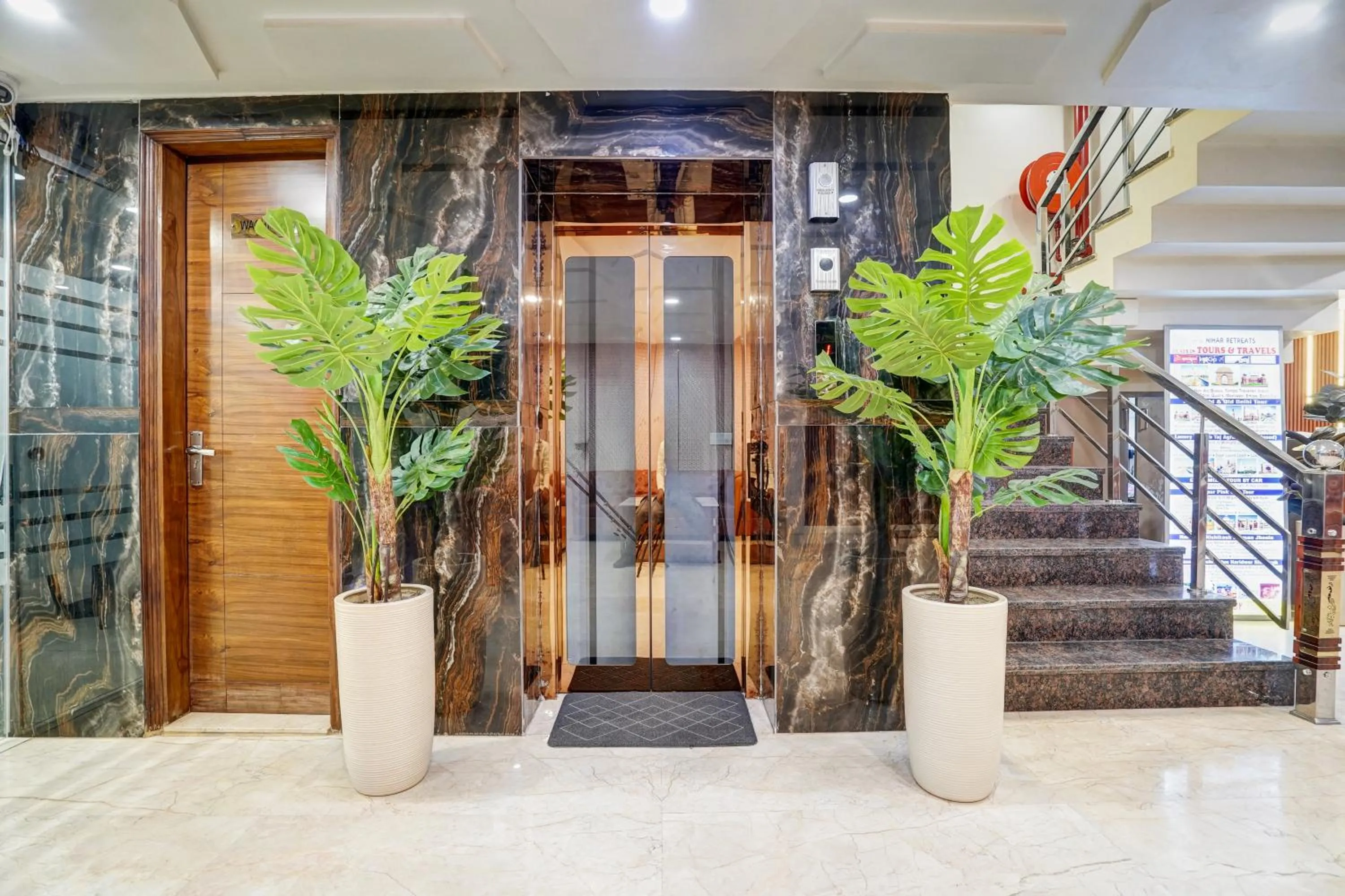 elevator in Hotel Royal Rosette Near New Delhi Railway Station - Connaught Place and VFS